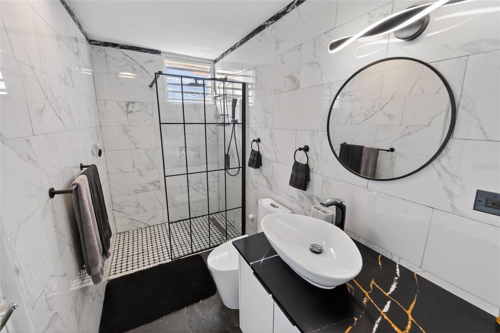 1481 MARTIN TRAVIESO #1