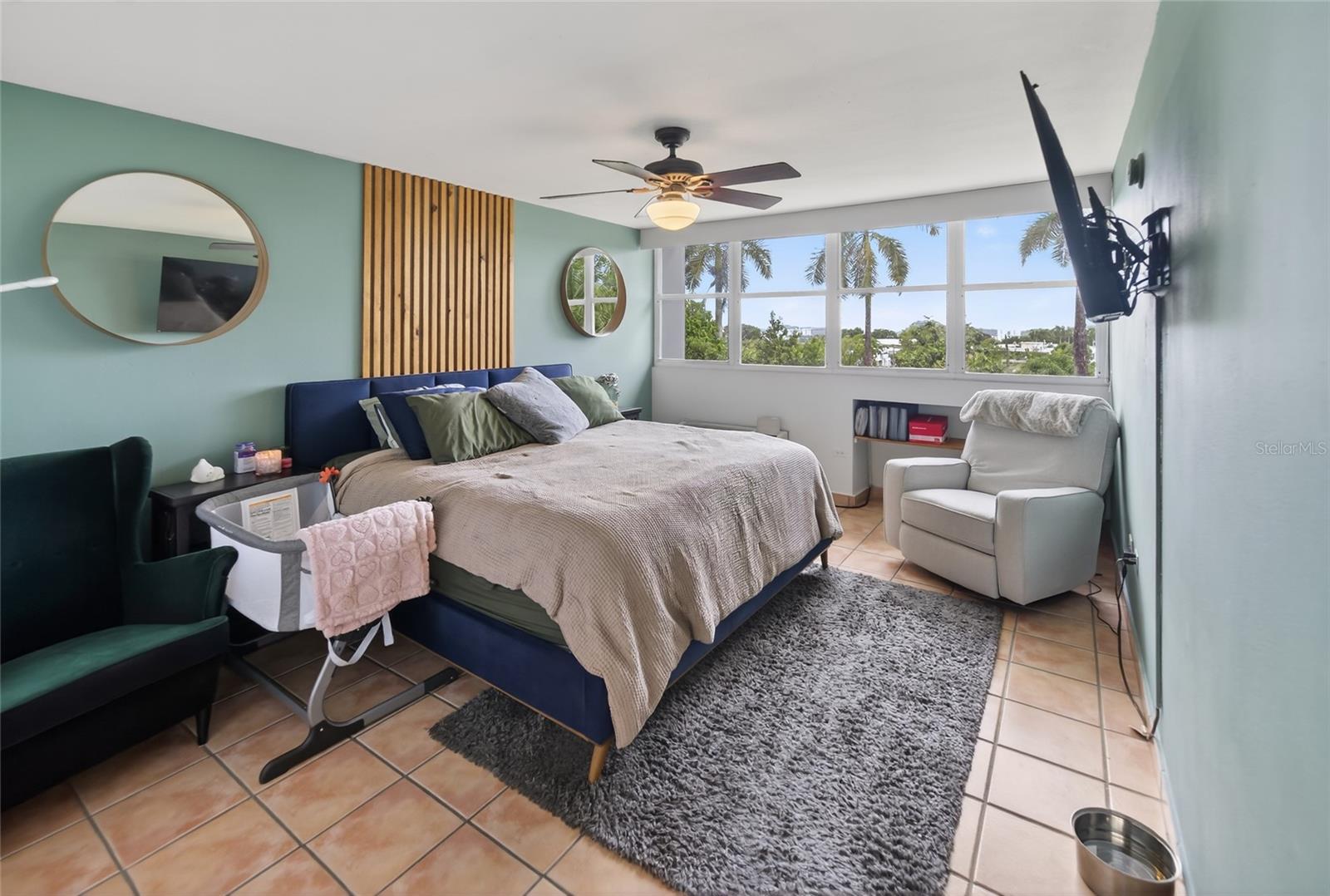 La Villa Gardens 833 #211E