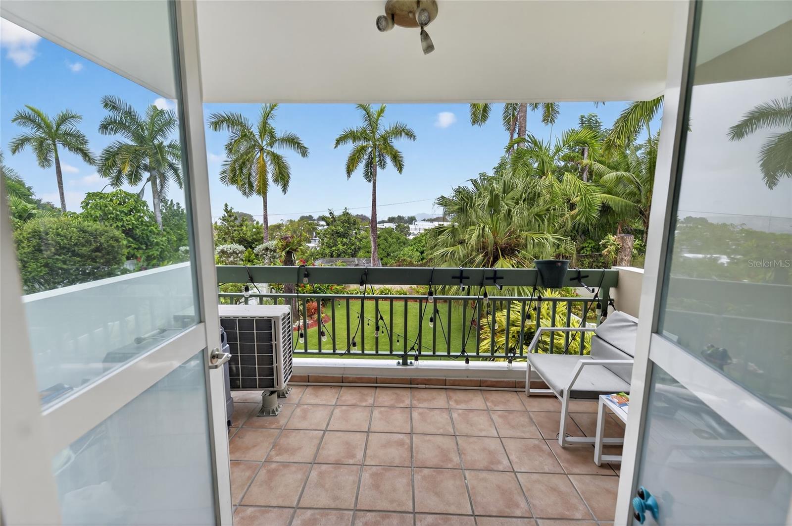 La Villa Gardens 833 #211E