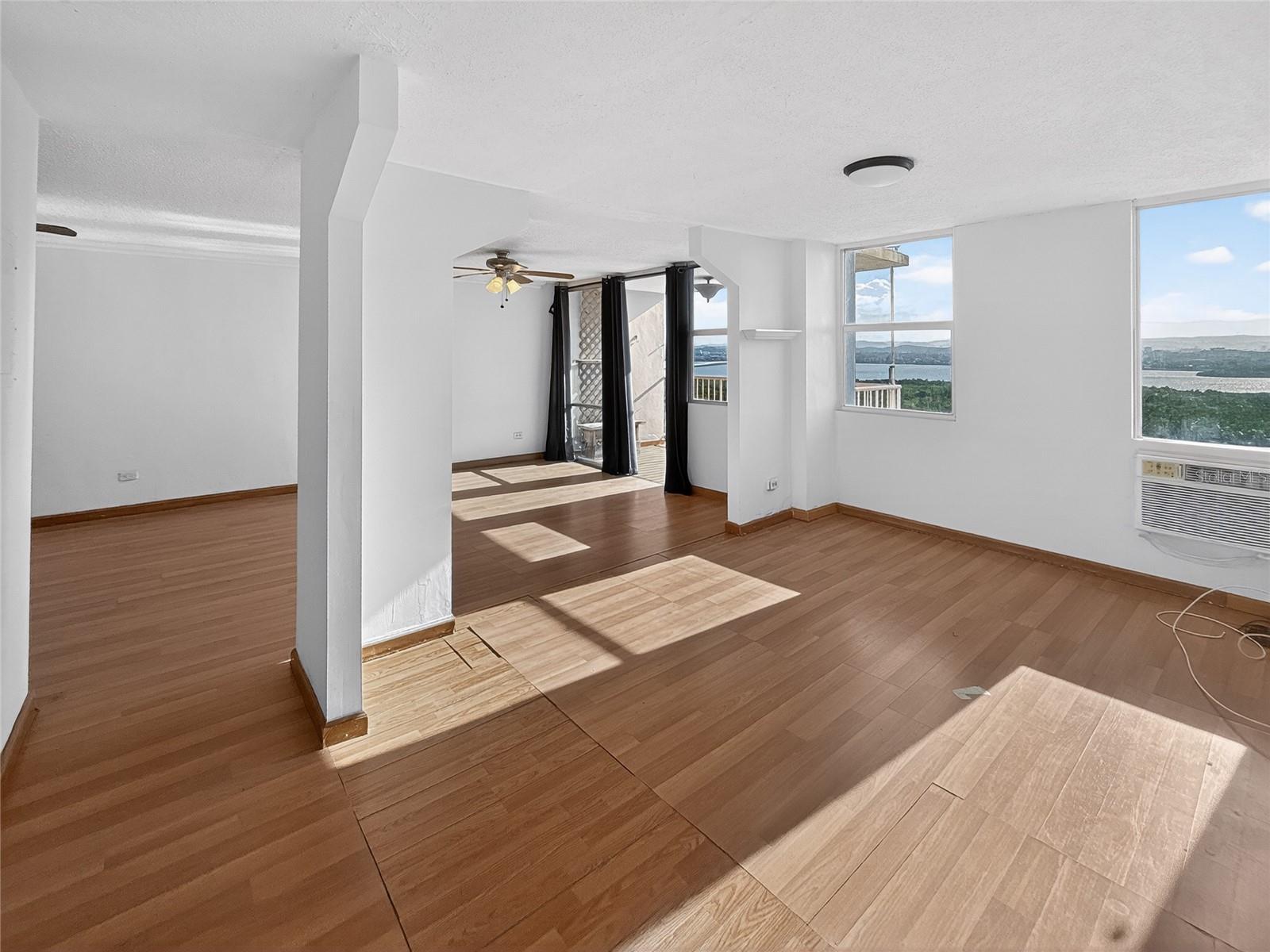 Apt 1704 COND. MUNDO FELIZ #1