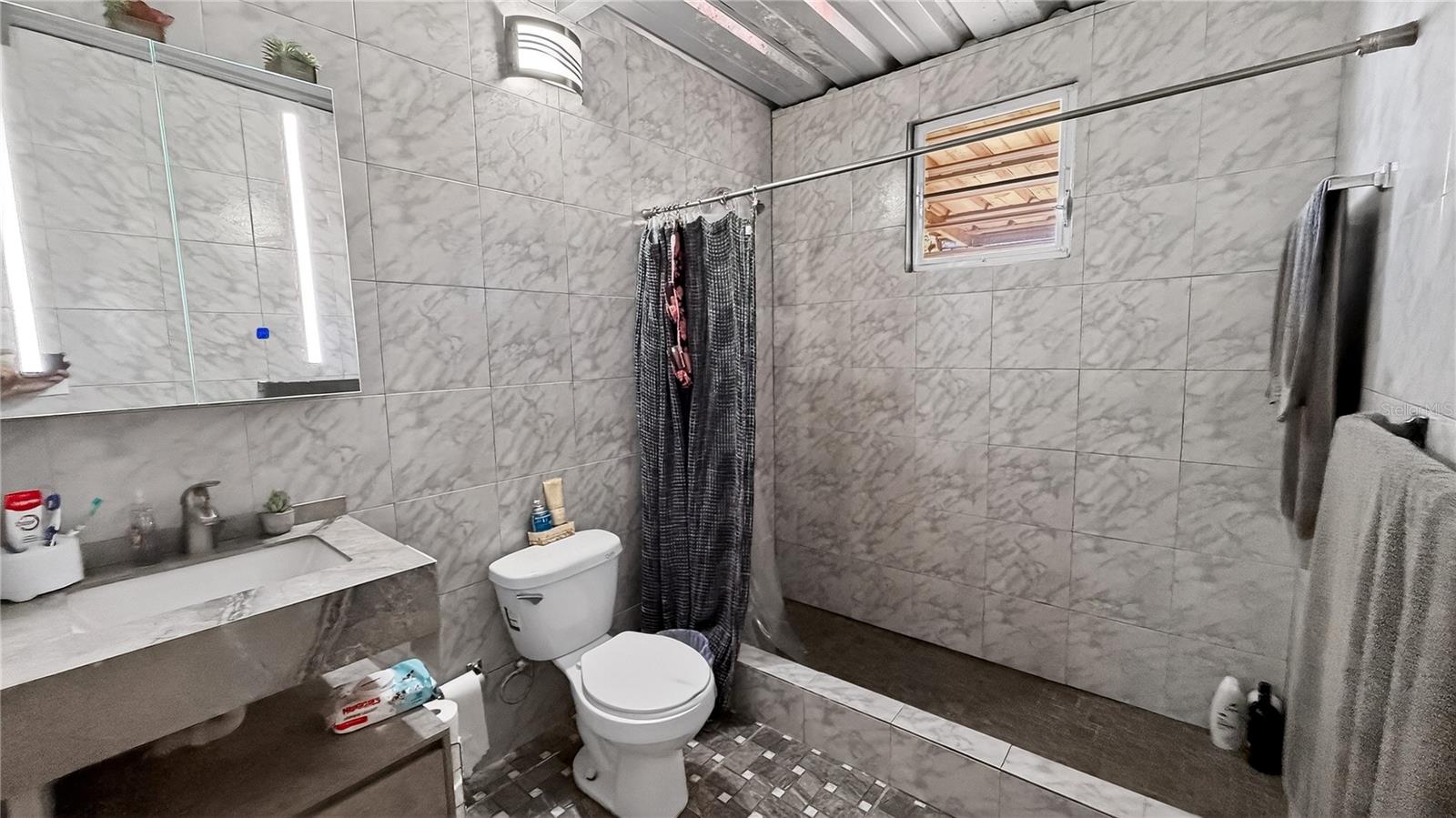 ALTURITAS CACAO PARCEL B