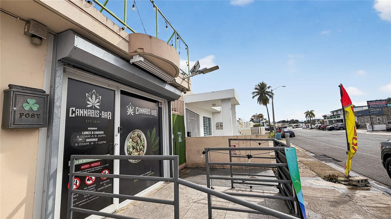 Local 1, Urb. La Rosaleda AVE. BOULEVARD MONROIG