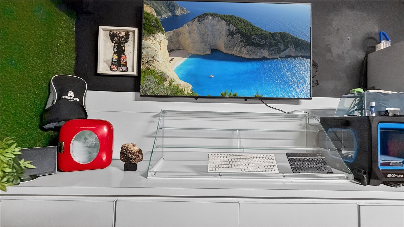 Local 1, Urb. La Rosaleda AVE. BOULEVARD MONROIG