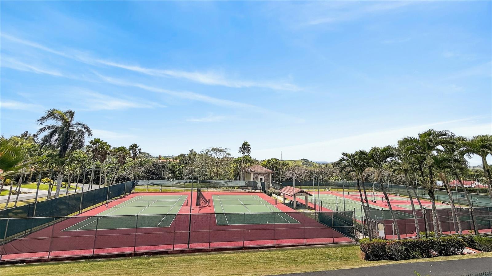 180 CAMINO DEL MONTE