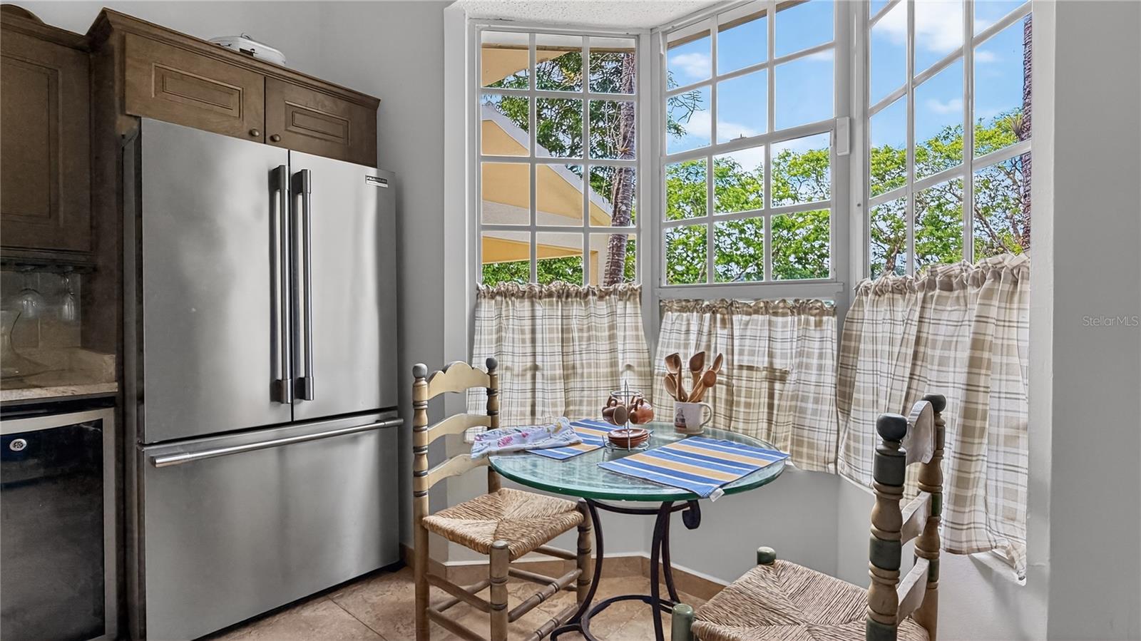 180 CAMINO DEL MONTE