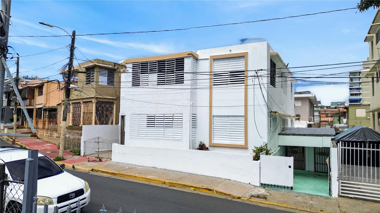 162 LA PLACITA DE SANTURCE, CALLE DOS HERMANOS #7