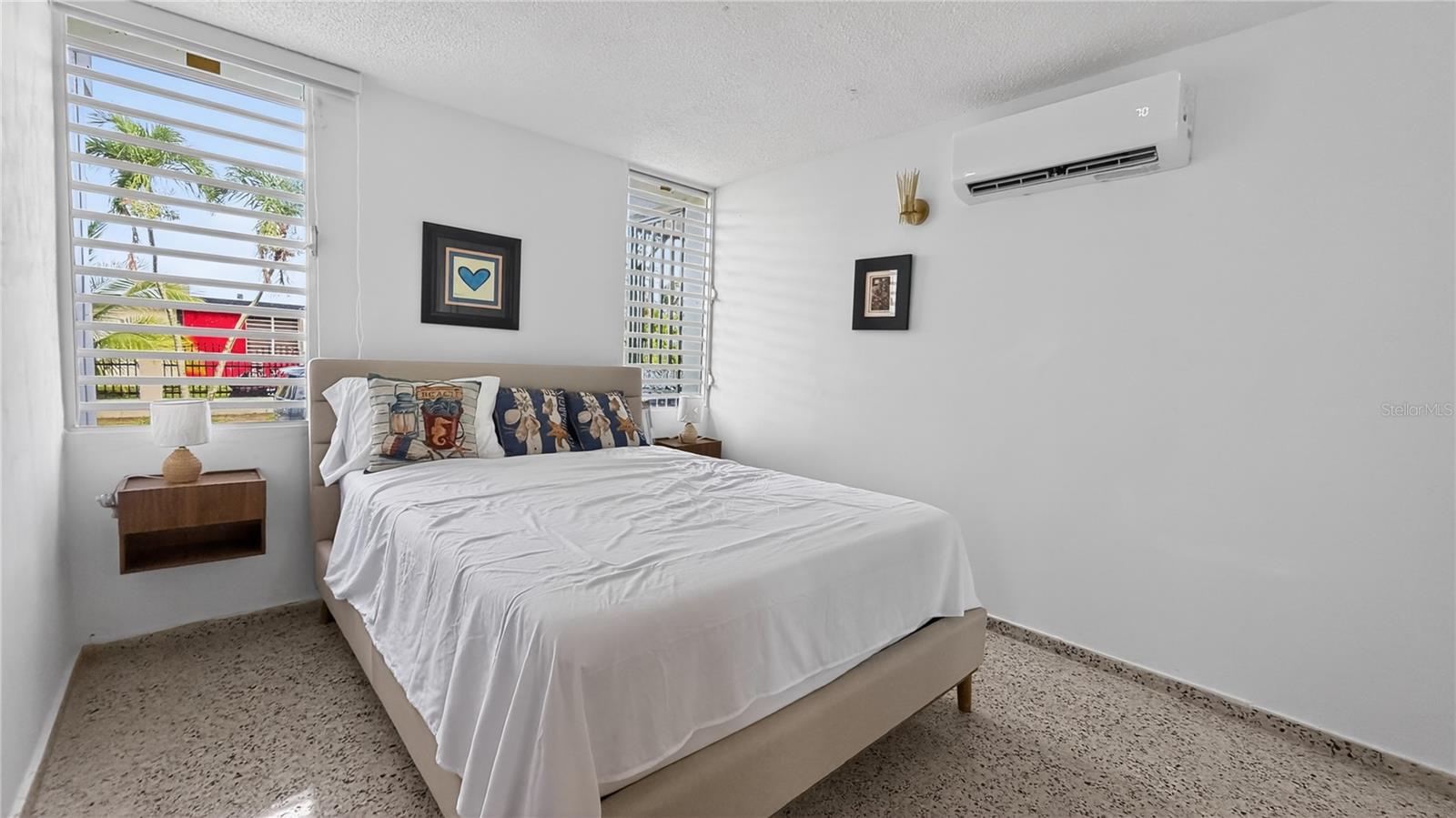 14-E BRISAS DEL MAR