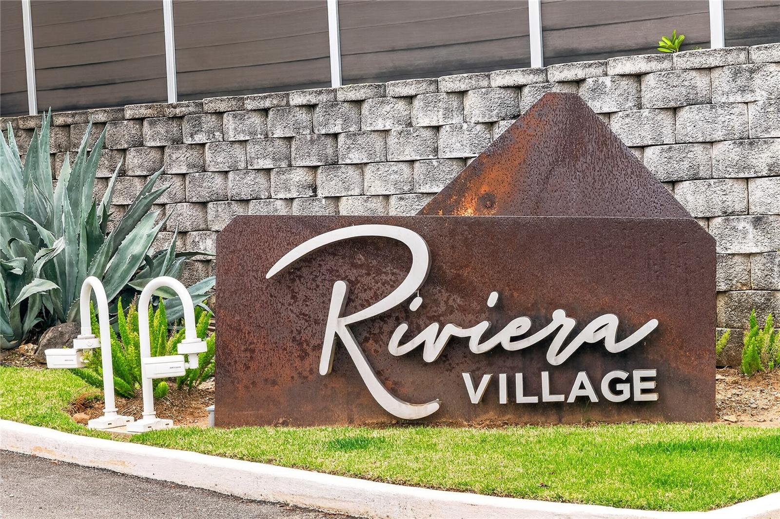 110 CENTRAL PARK, RIVIERA VILLAGE