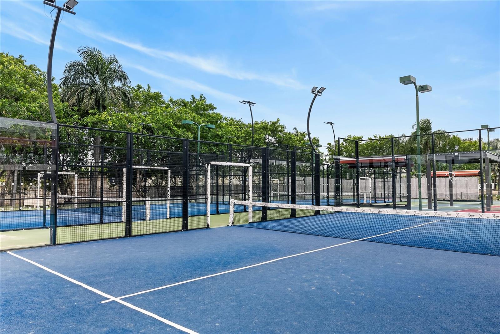 110 CENTRAL PARK, RIVIERA VILLAGE
