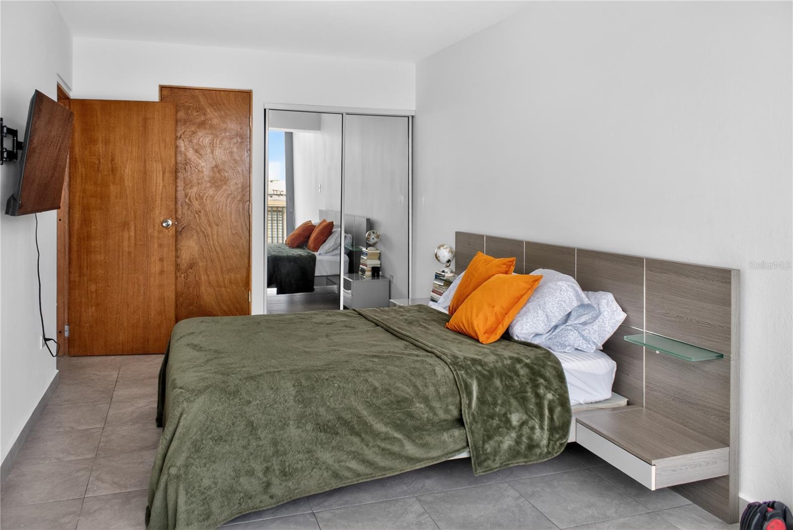 85 AVENIDA MAYAGÜEZ #Apt 105