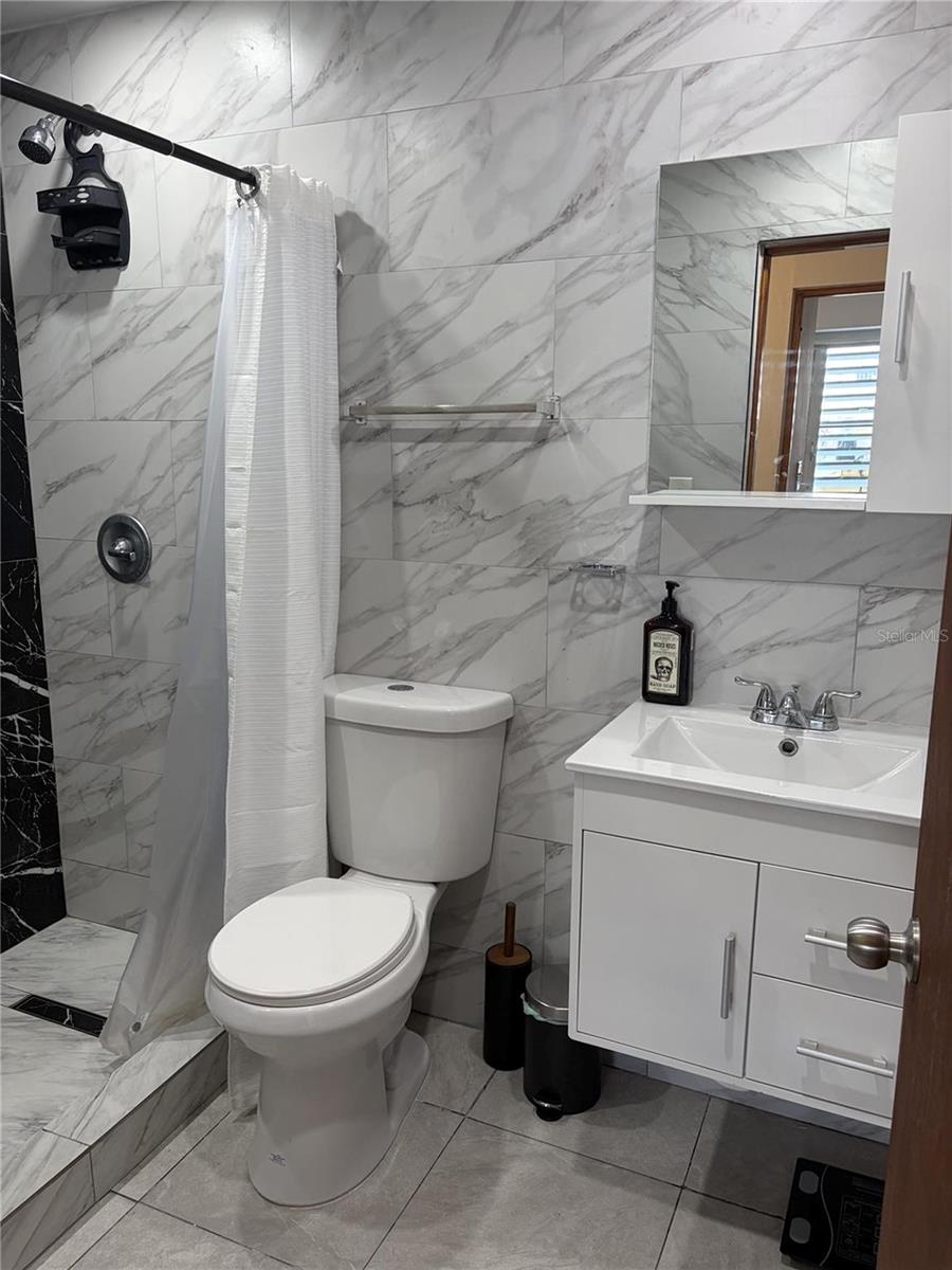 85 AVENIDA MAYAGÜEZ #Apt 105