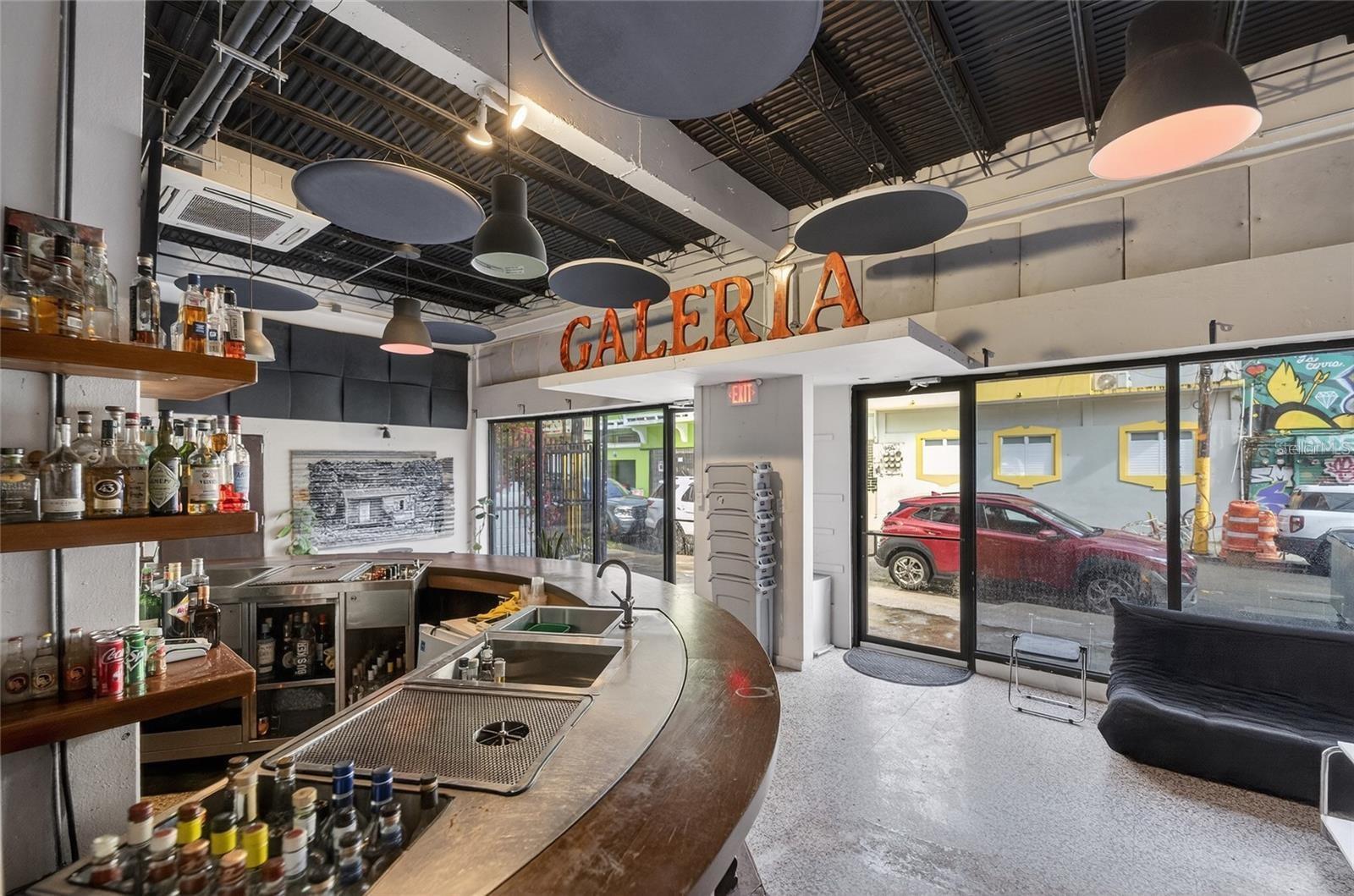 722 CALLE CERRA