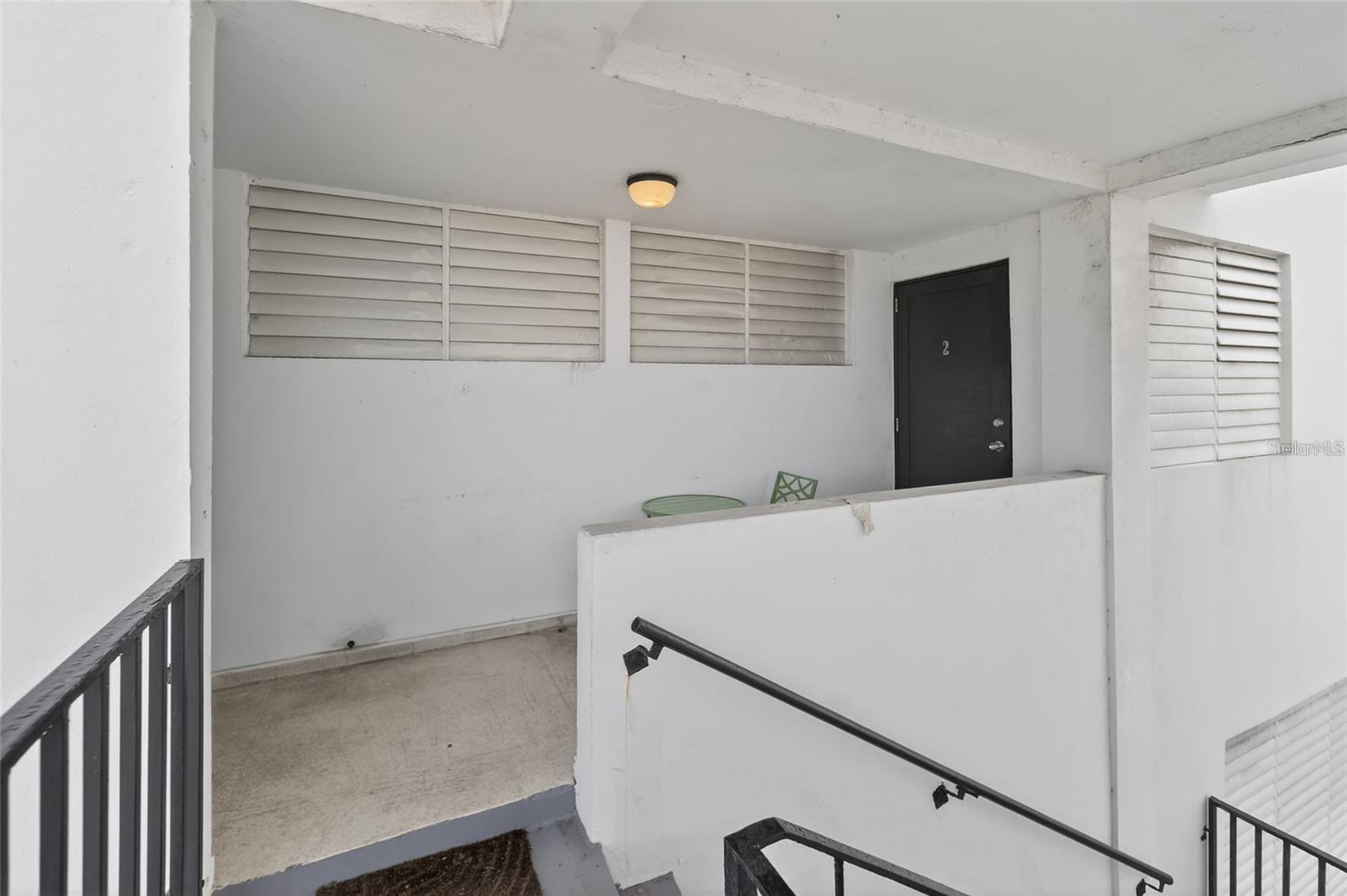 722 CALLE CERRA