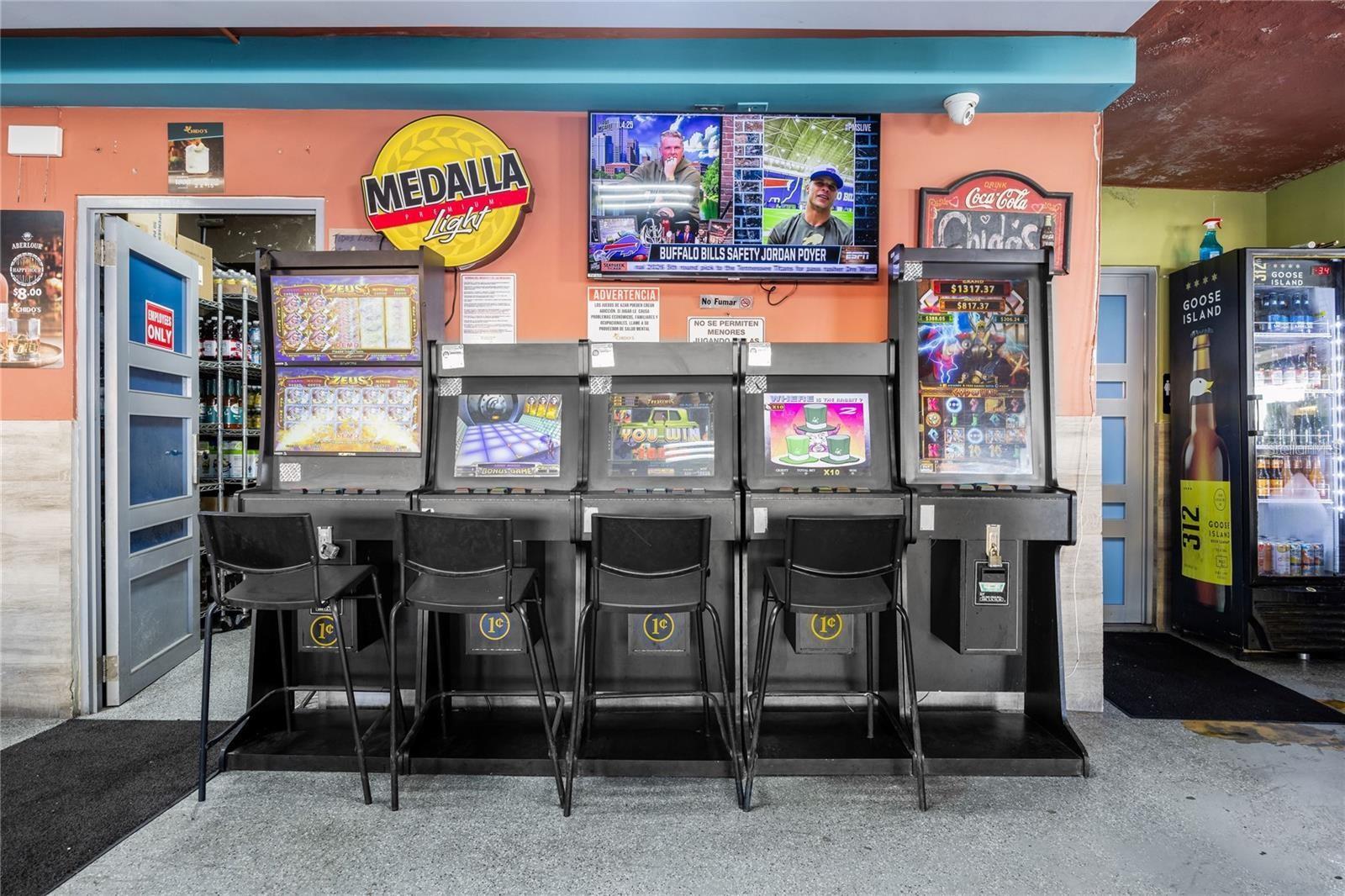 5916 AV. ISLA VERDE