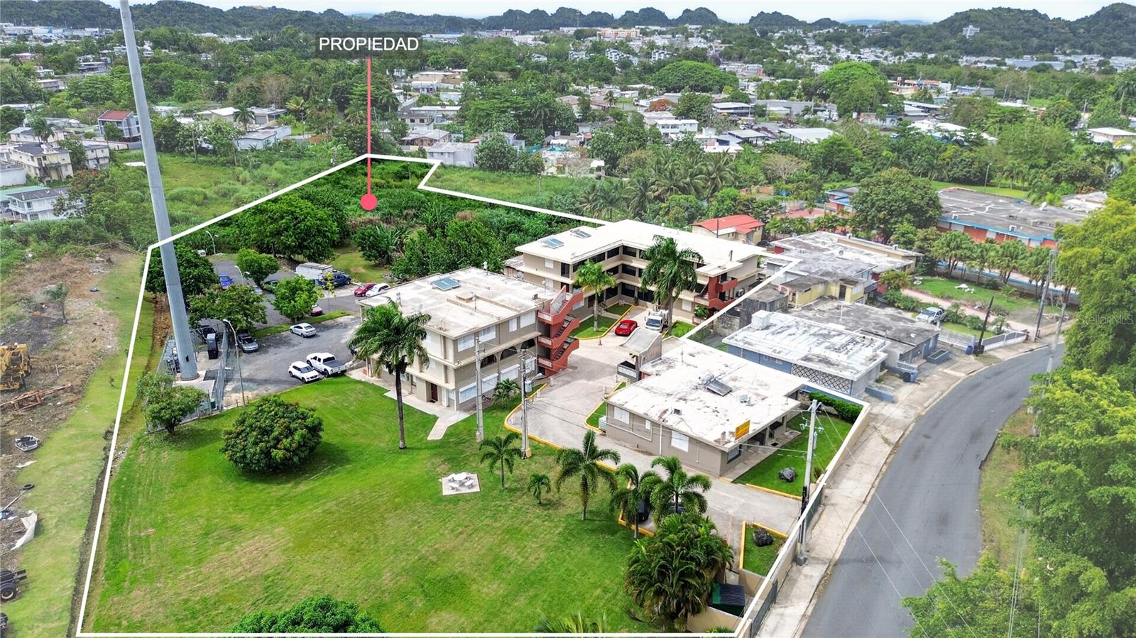 120 BO HATO TEJAS, CALLE PAJAROS
