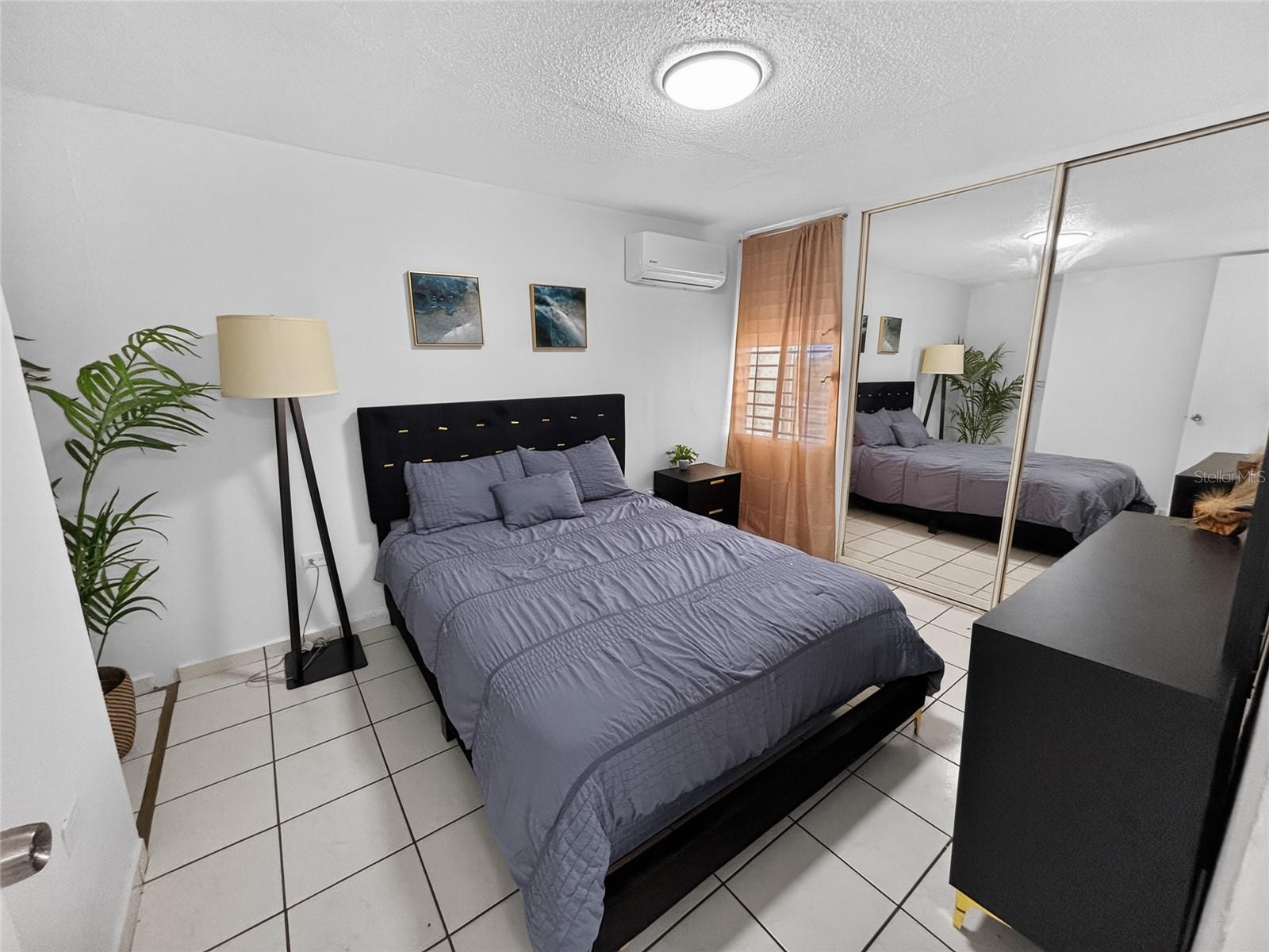K CONDOMINIO INTERSUITES #APT 5