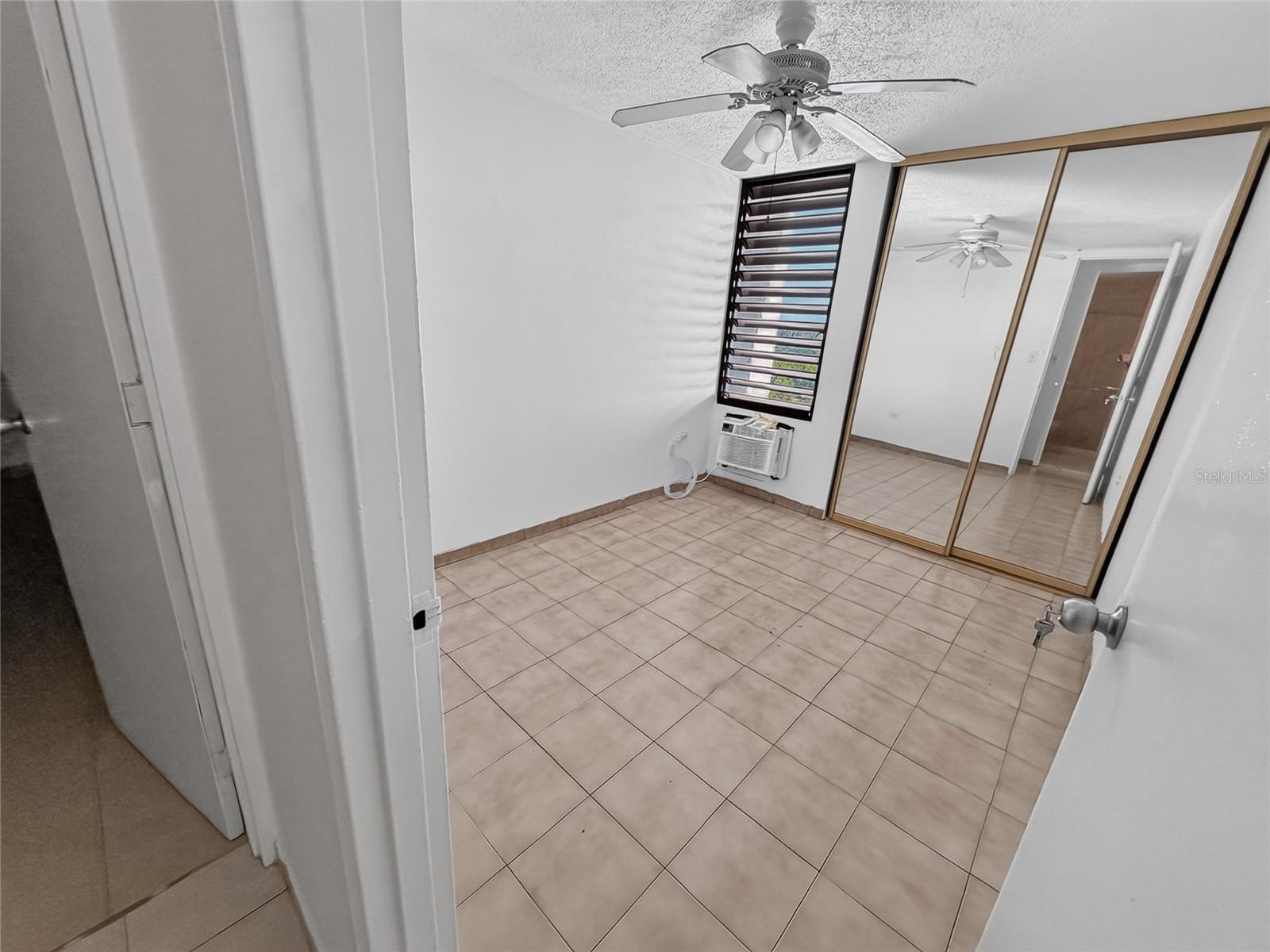 444 CONDOMINIO DE DIEGO #1503