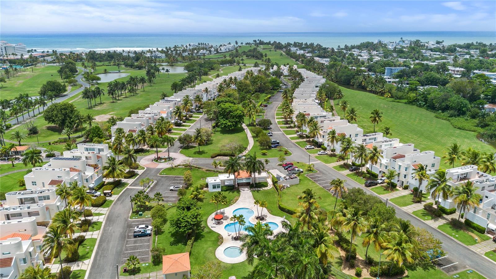 91 VILLAS DE GOLF EAST