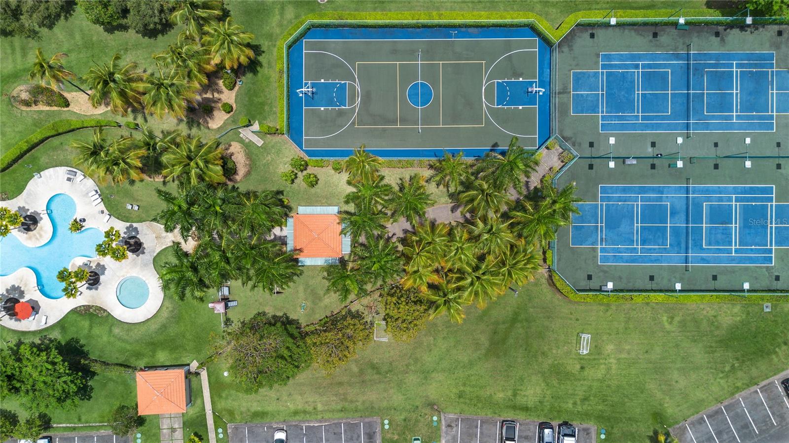 91 VILLAS DE GOLF EAST
