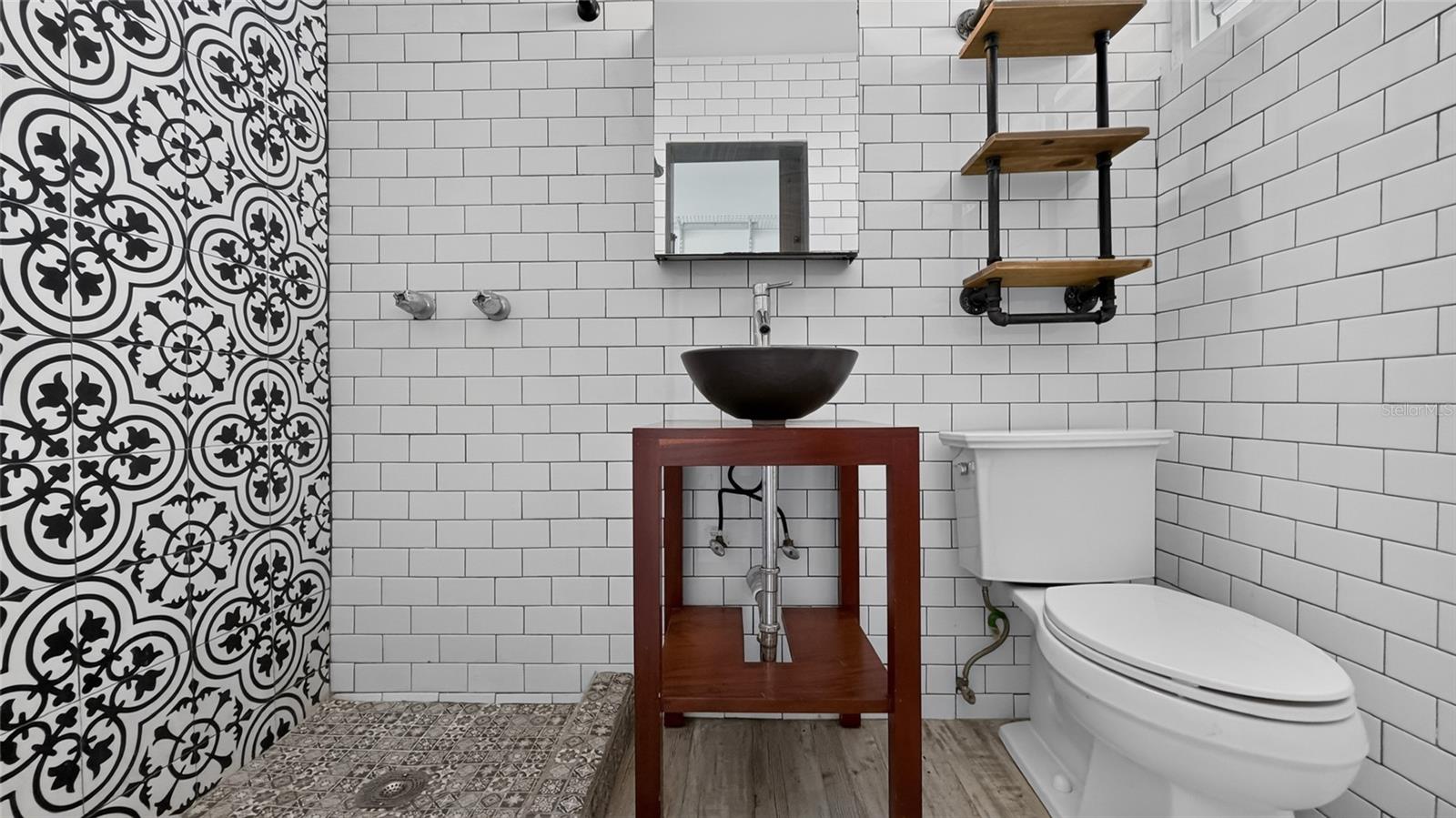 501 ELISA COLBERG, MIRAMAR #Apt 4-E