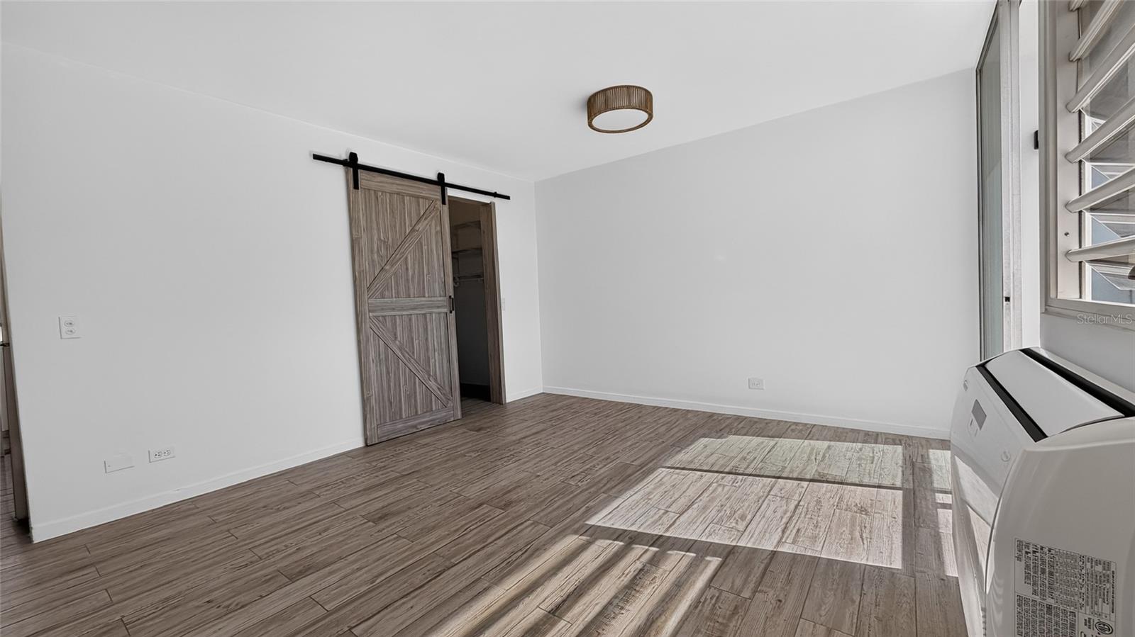 501 ELISA COLBERG, MIRAMAR #Apt 4-E