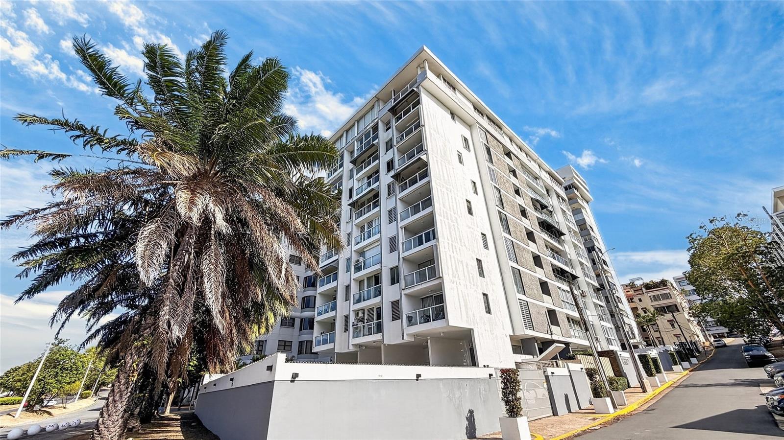 501 ELISA COLBERG, MIRAMAR #Apt 4-E