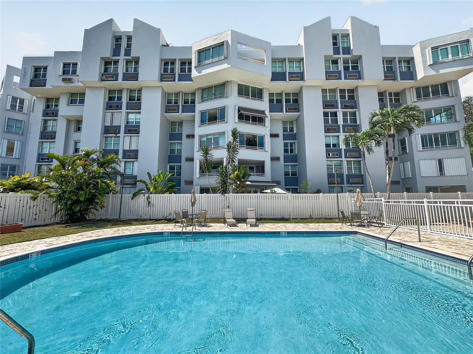 833 CONDOMINIO LINCOLN PARK #Apt 7H