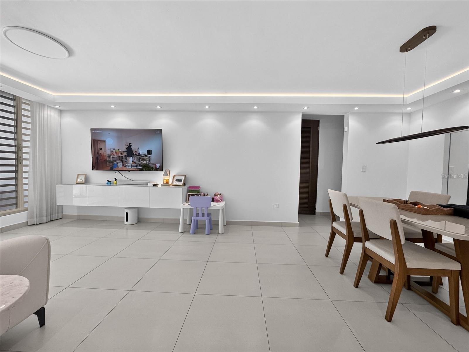 5-J CONDOMINIO GRANADA PARK