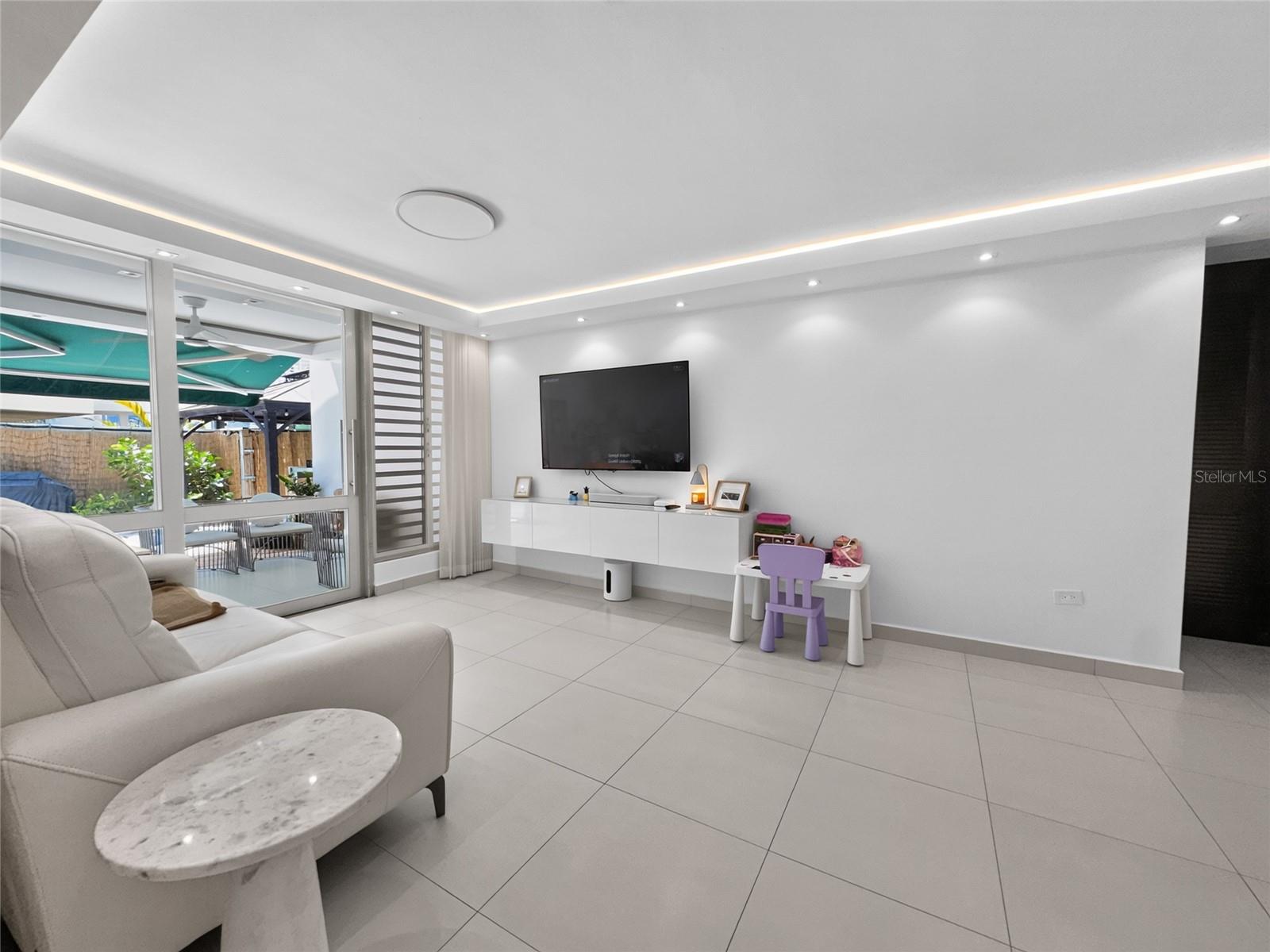 5-J CONDOMINIO GRANADA PARK