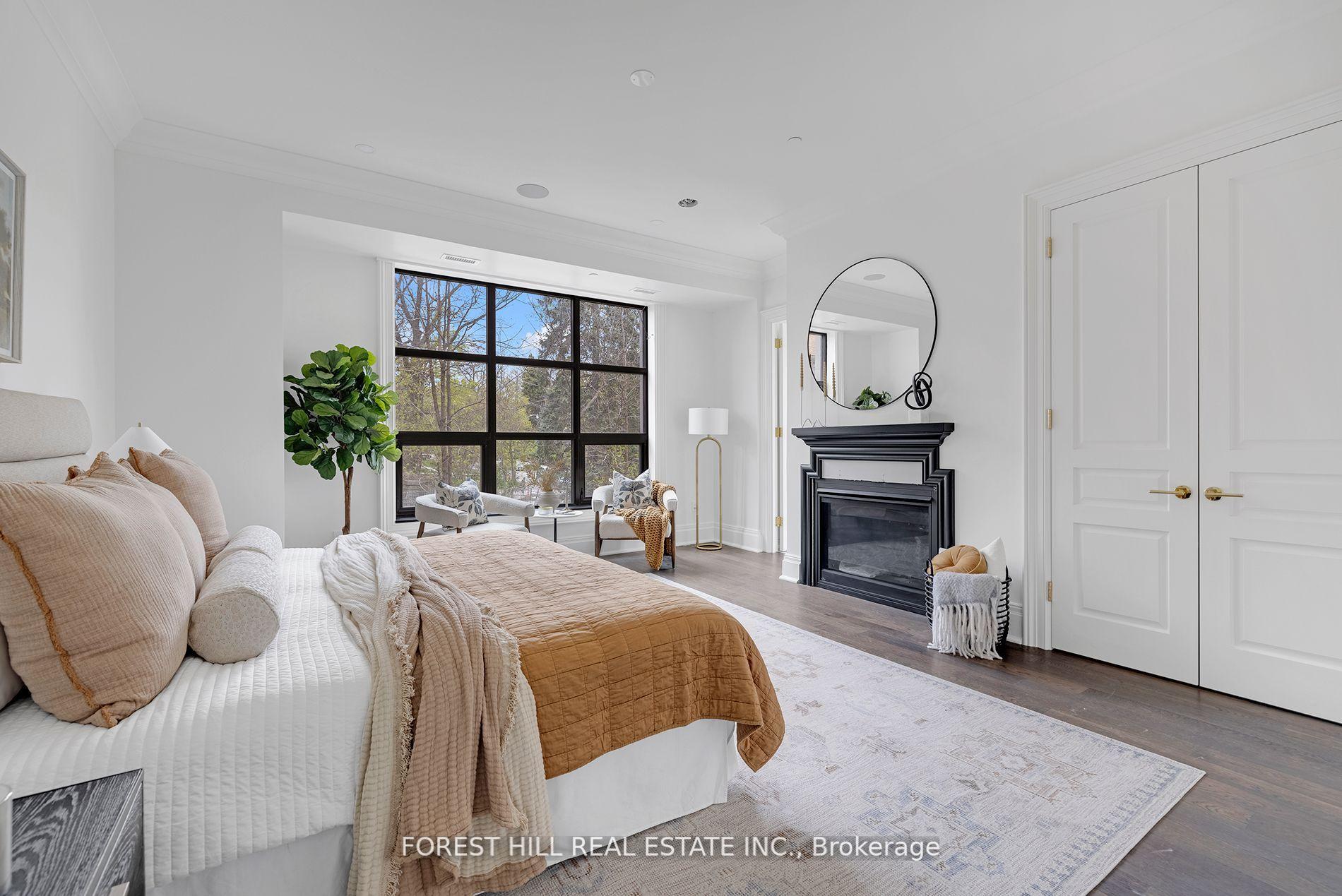 200 Russell Hill Road 303