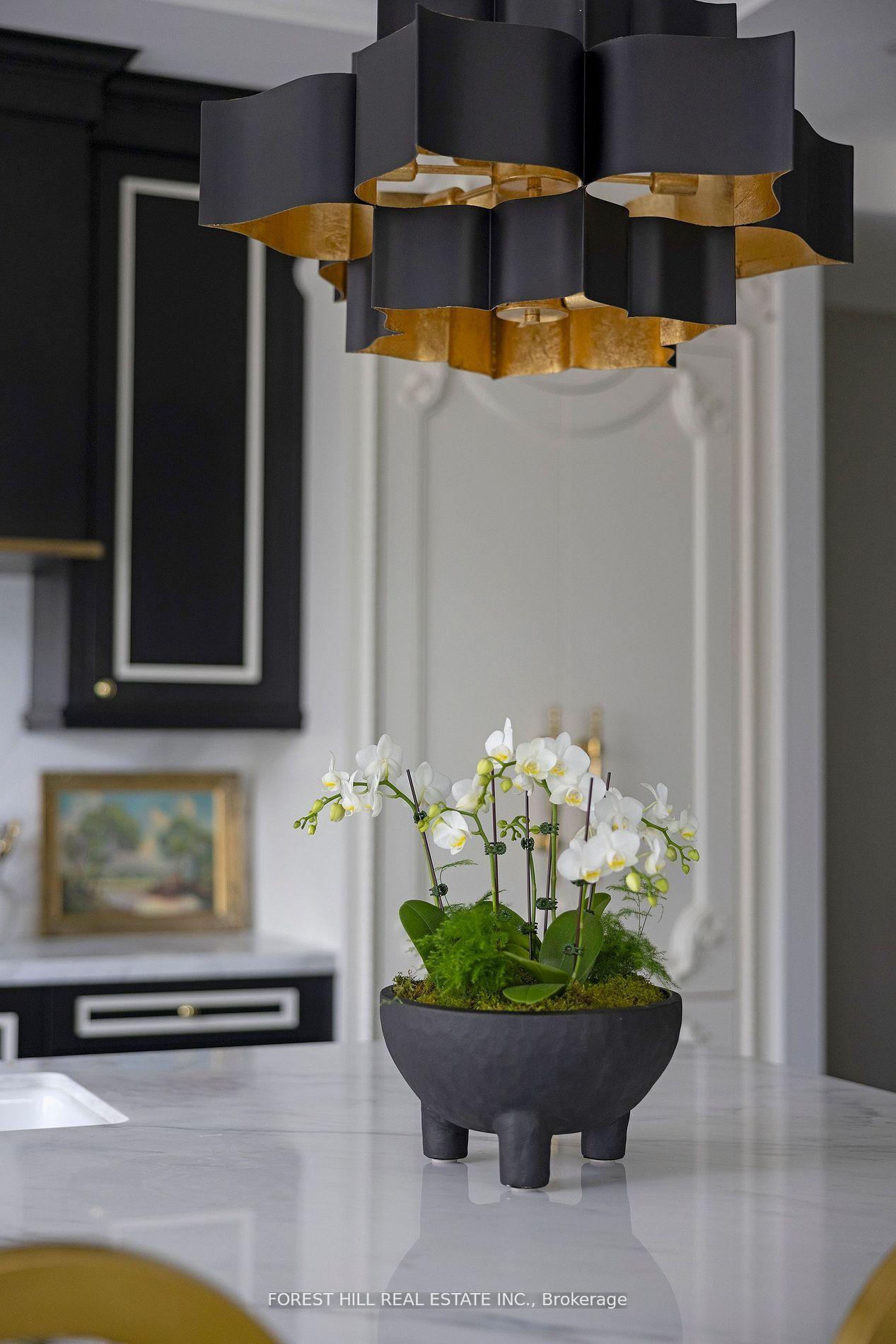 200 Russell Hill Road 303