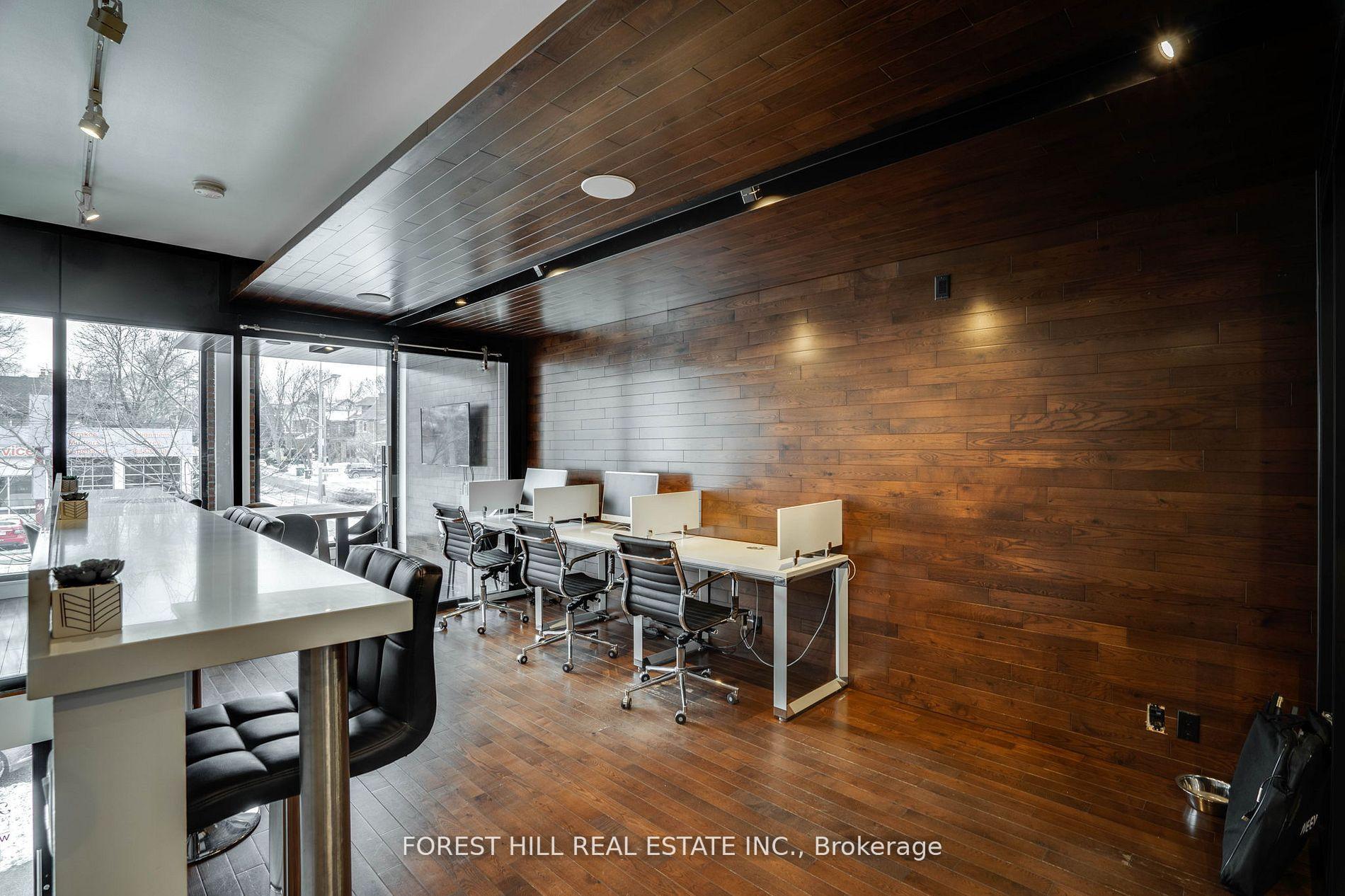 659 St Clair Avenue W