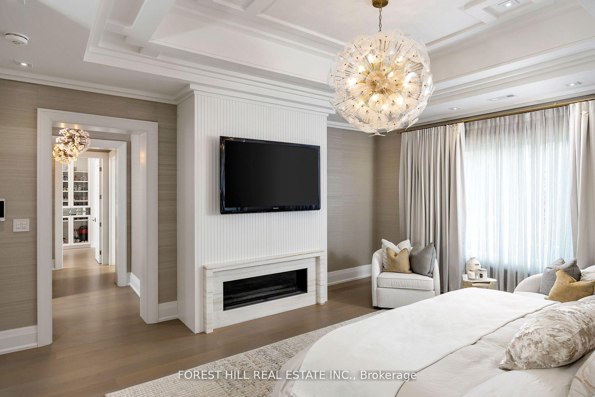 239 Cortleigh Boulevard