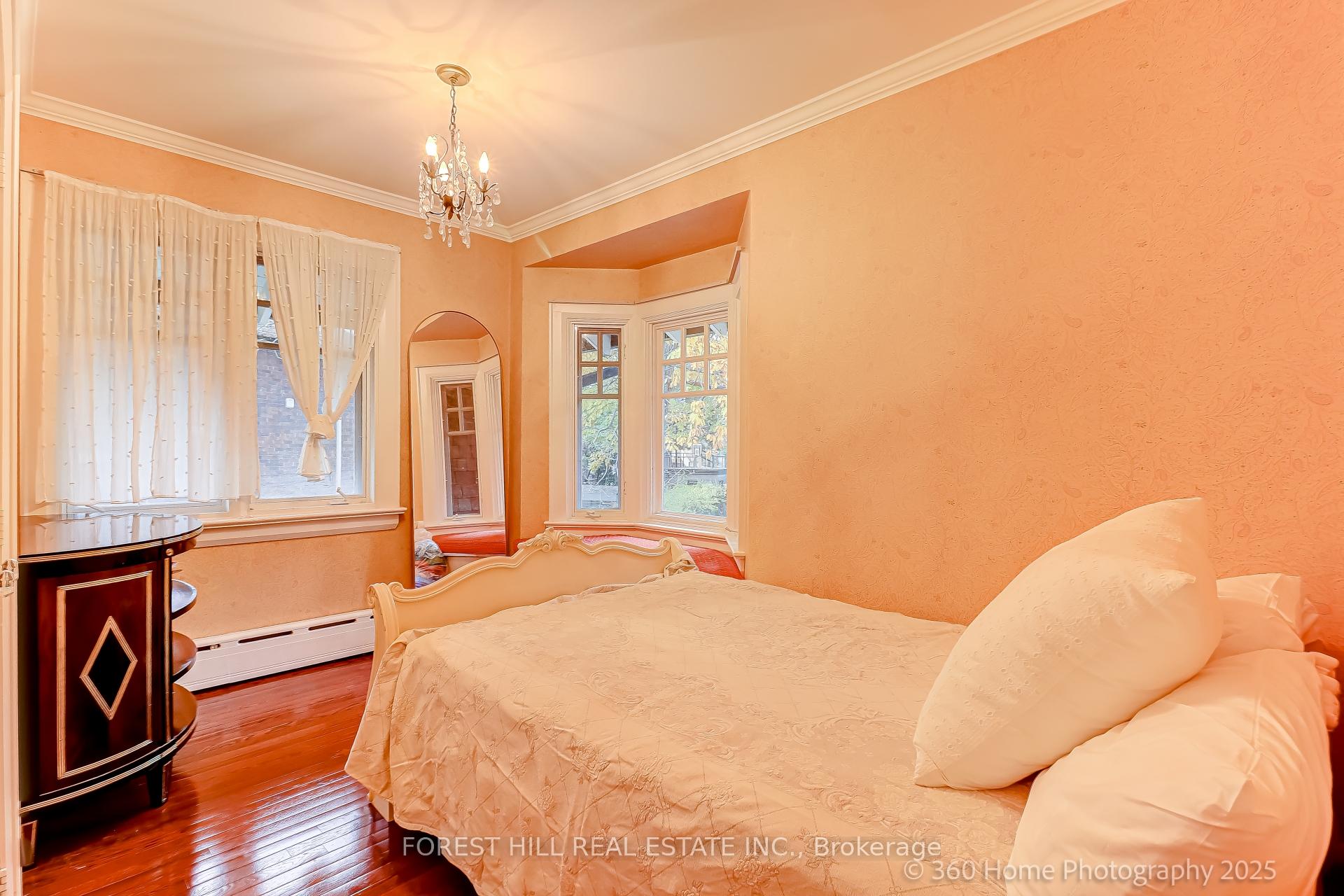 91 Braemore Gardens