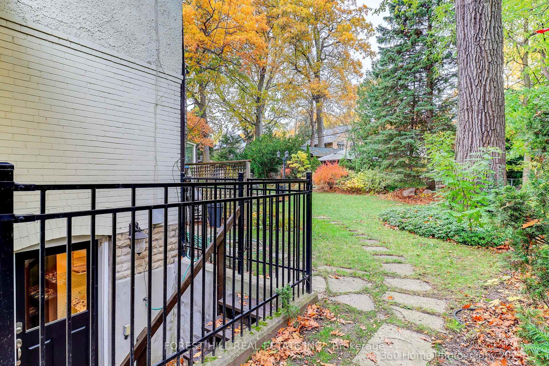 91 Braemore Gardens