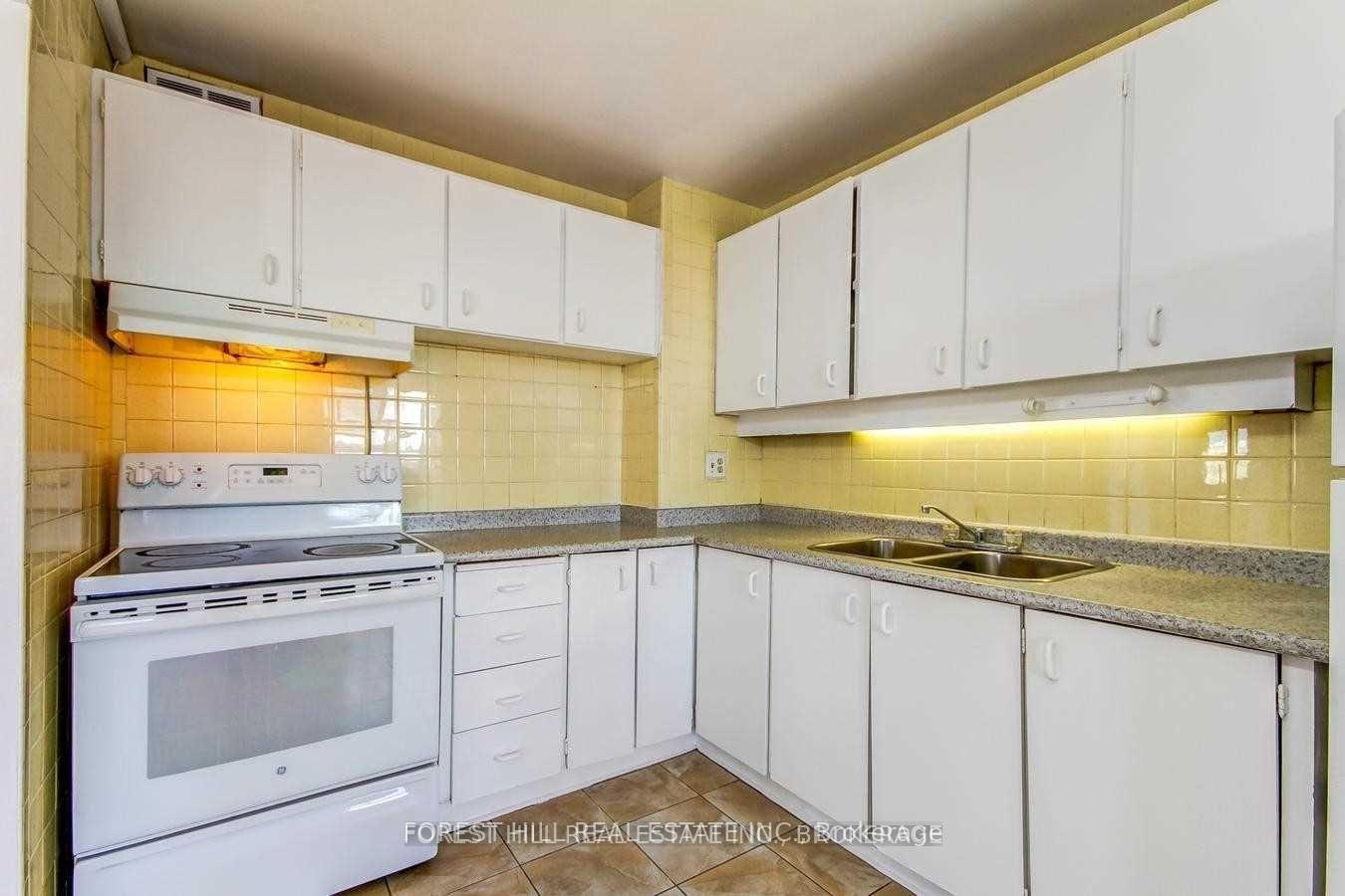 715 Don Mills Road 1002