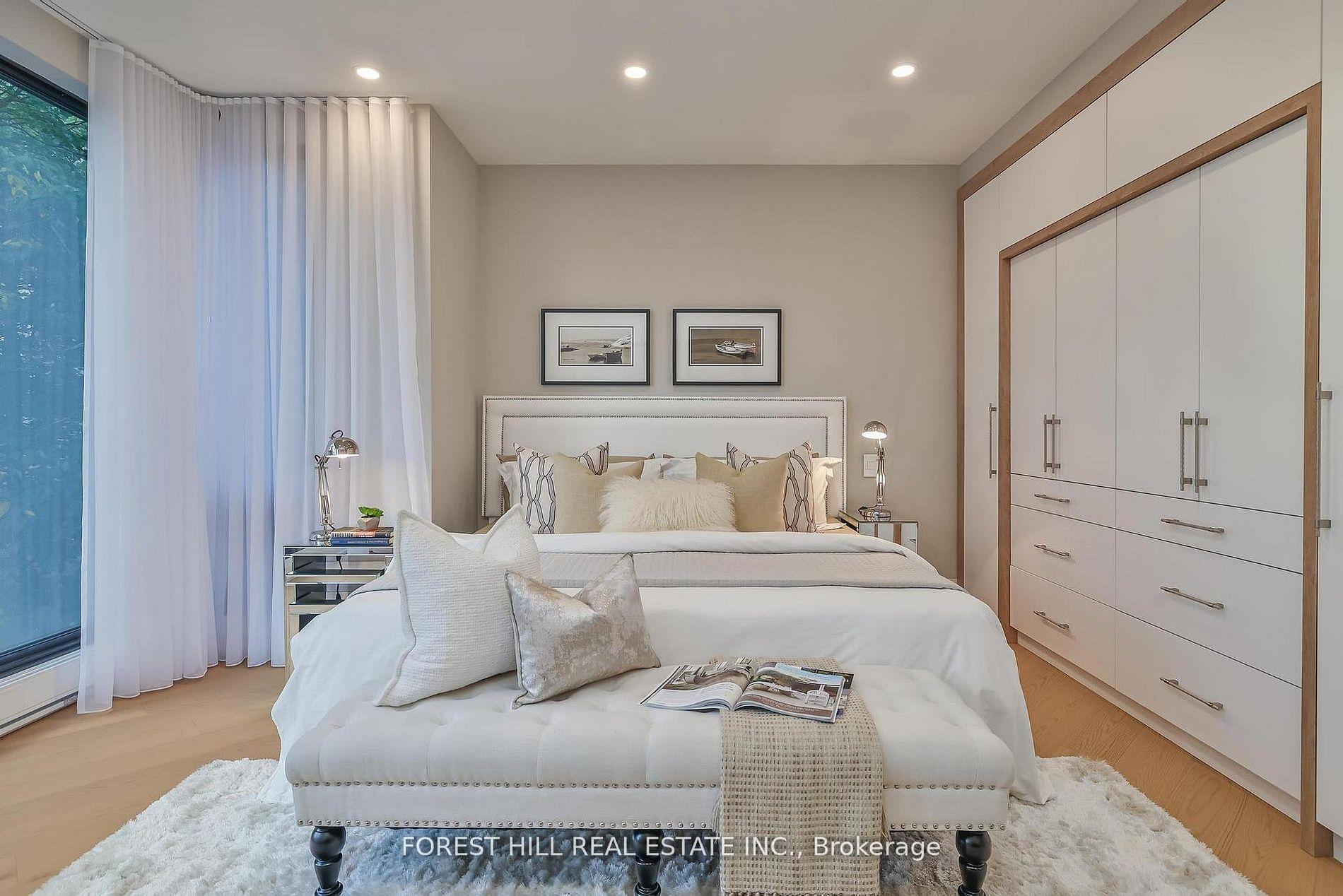 342 Spadina Road 301