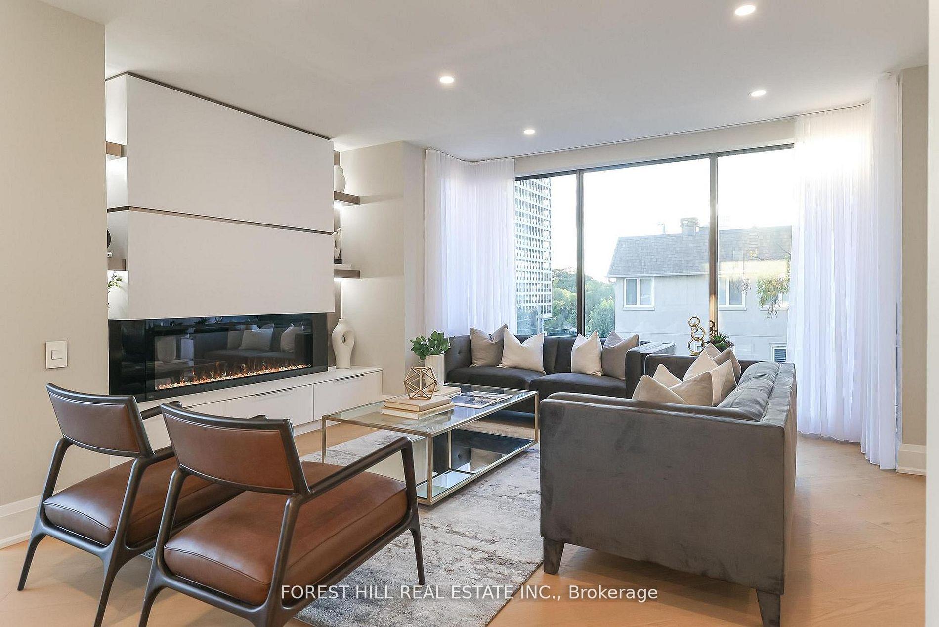 342 Spadina Road 301