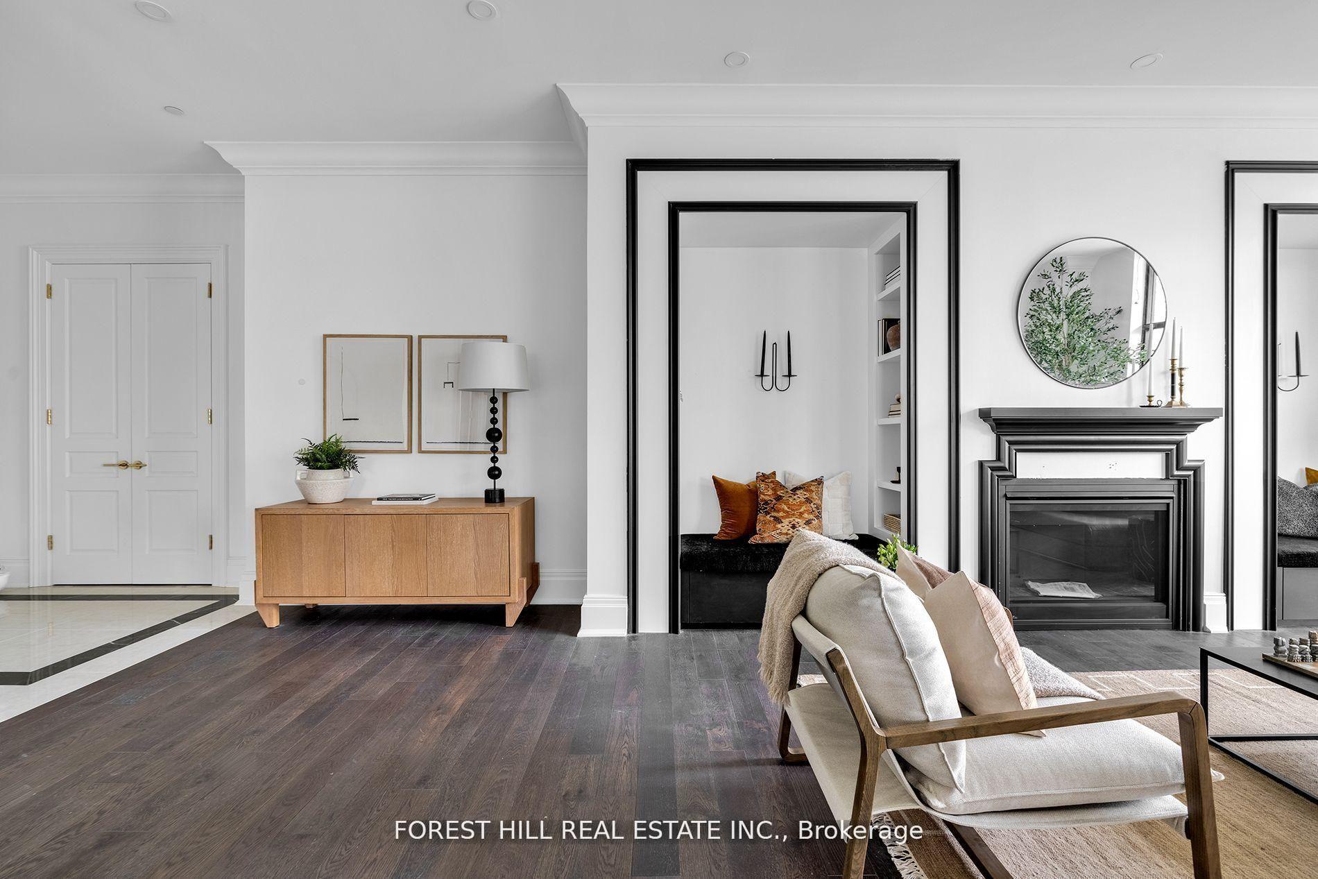 200 Russell Hill Road 303
