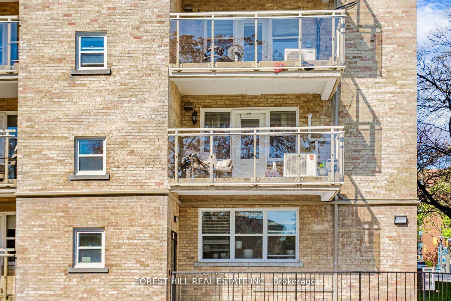 2603 Bathurst Street 208