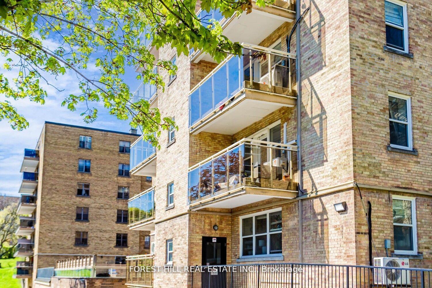 2603 Bathurst Street 208