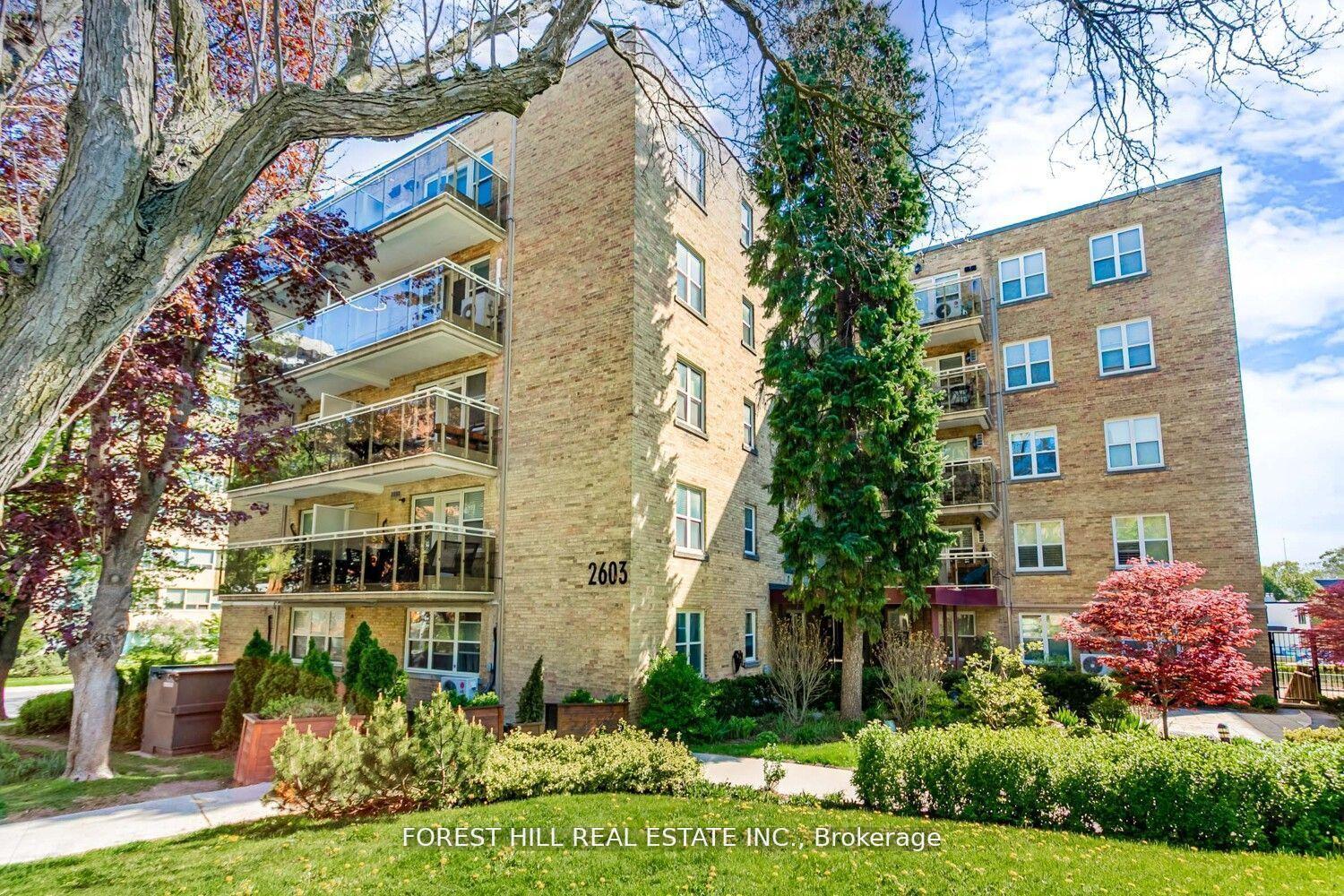 2603 Bathurst Street 208