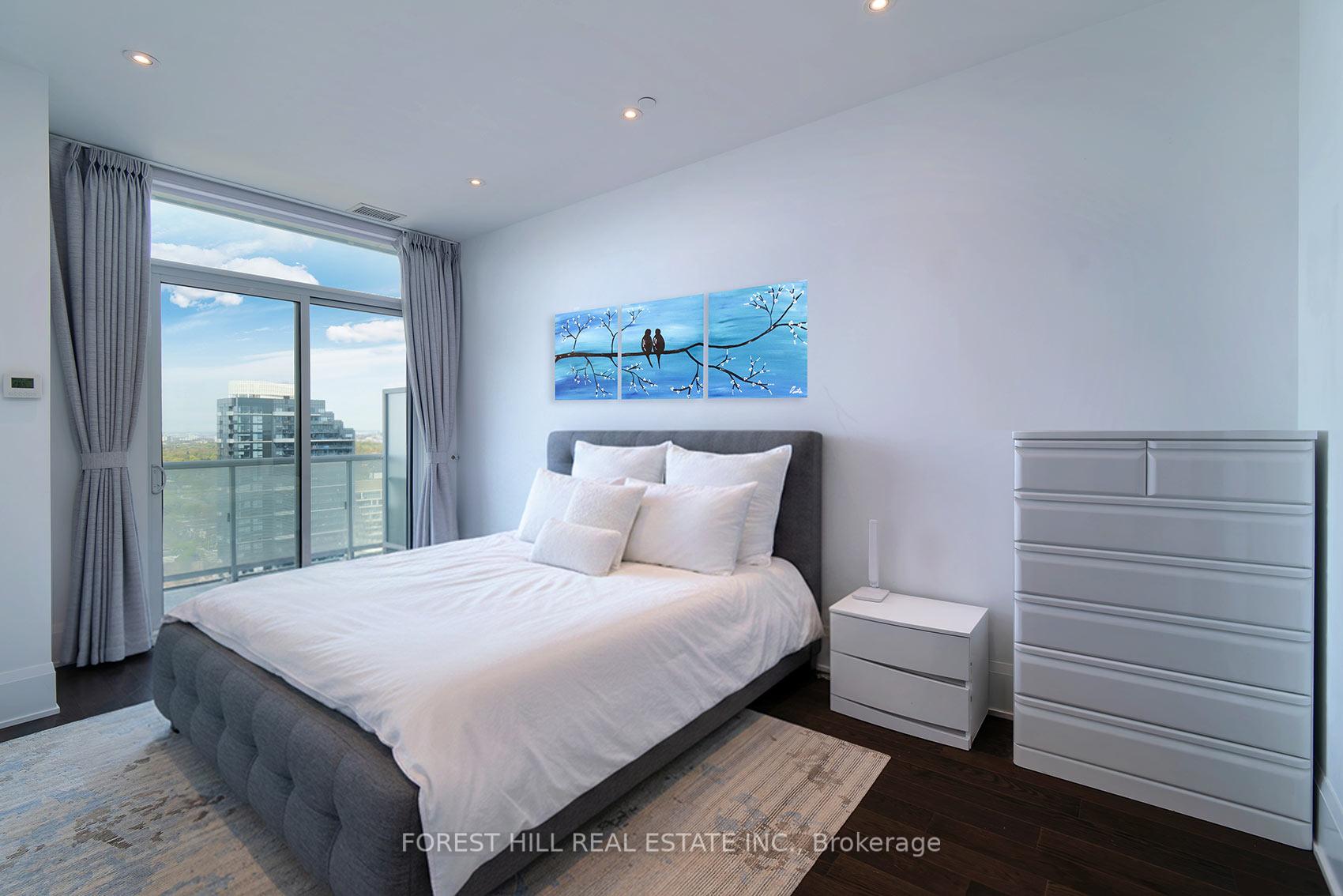 101 Erskine Avenue PH12