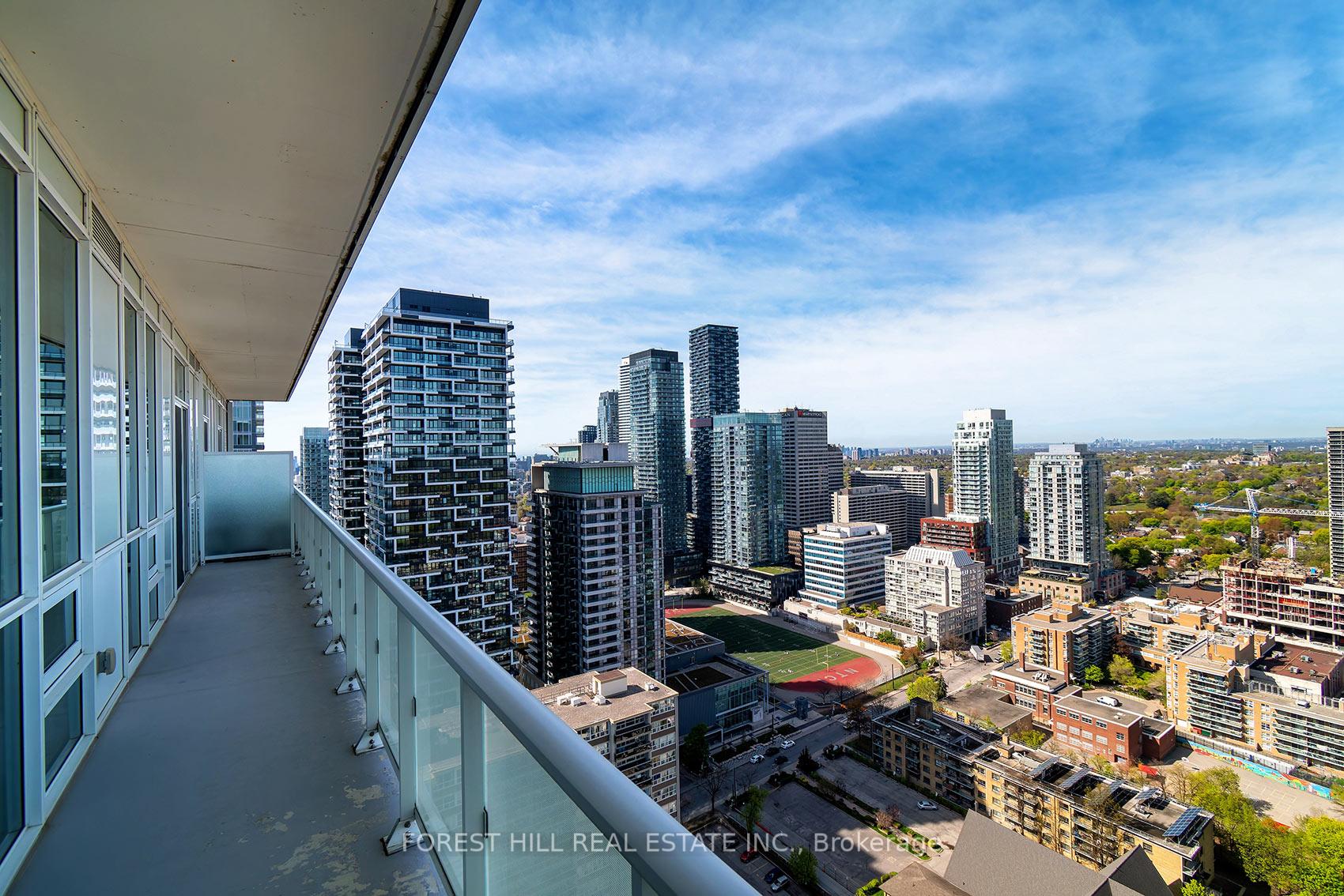 101 Erskine Avenue PH12