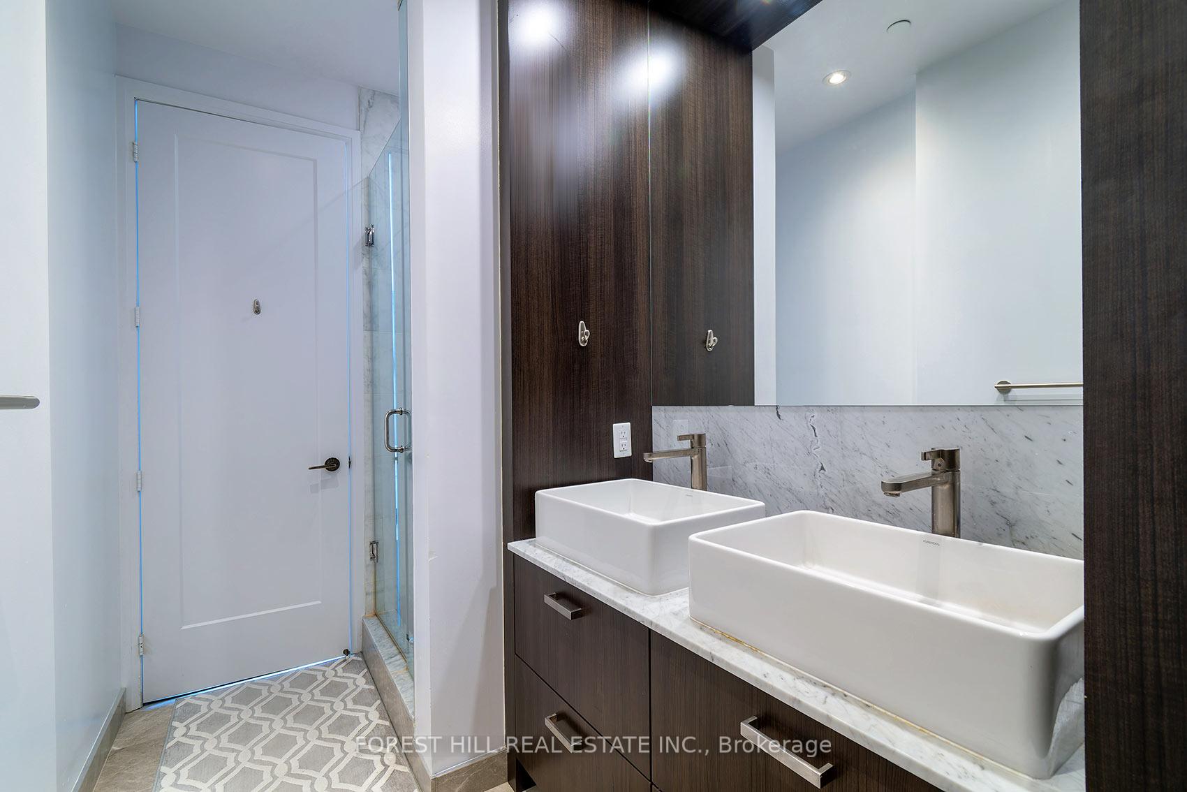 101 Erskine Avenue PH12