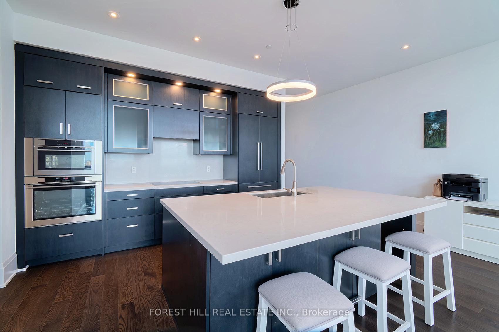 101 Erskine Avenue PH12