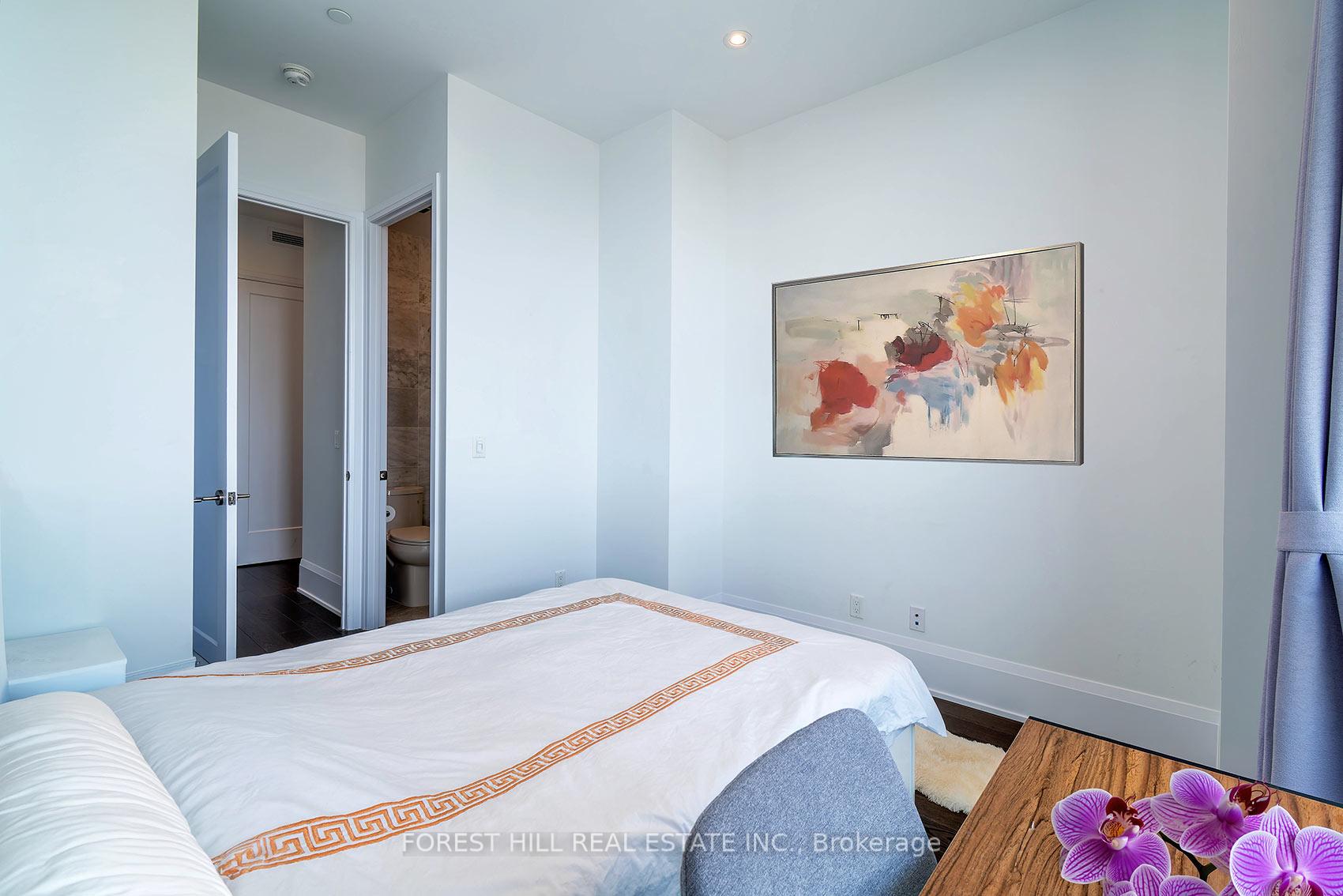 101 Erskine Avenue PH12
