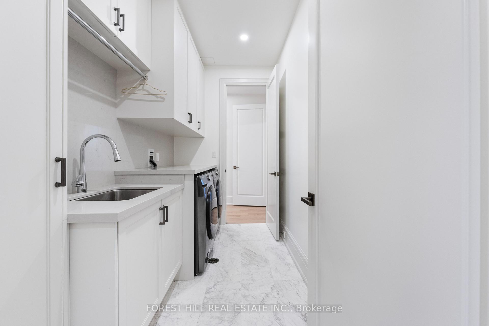 128 Hazelton Avenue 602