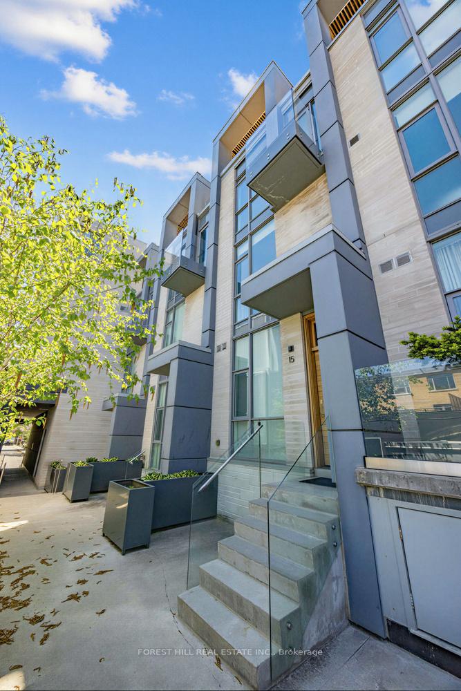 850 Richmond Street W 15