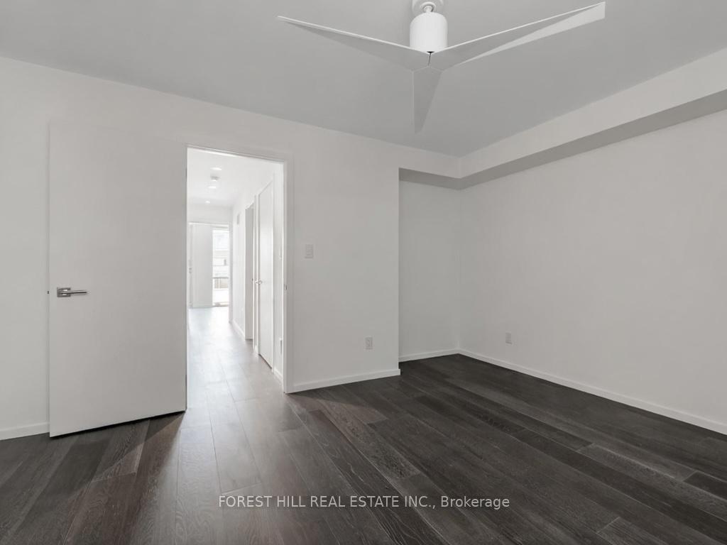 850 Richmond Street W 15